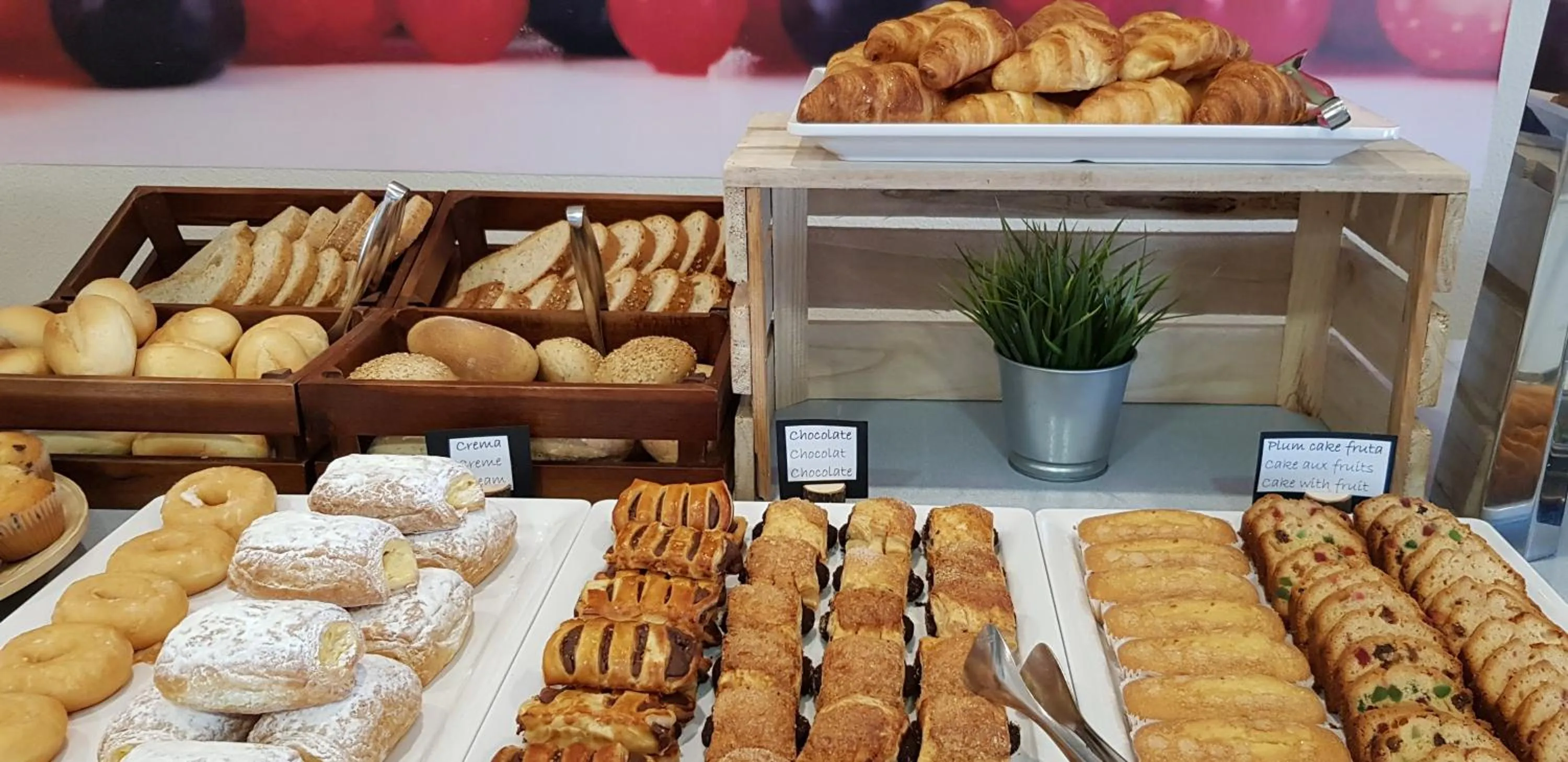 Breakfast in Apartments Sorrabona