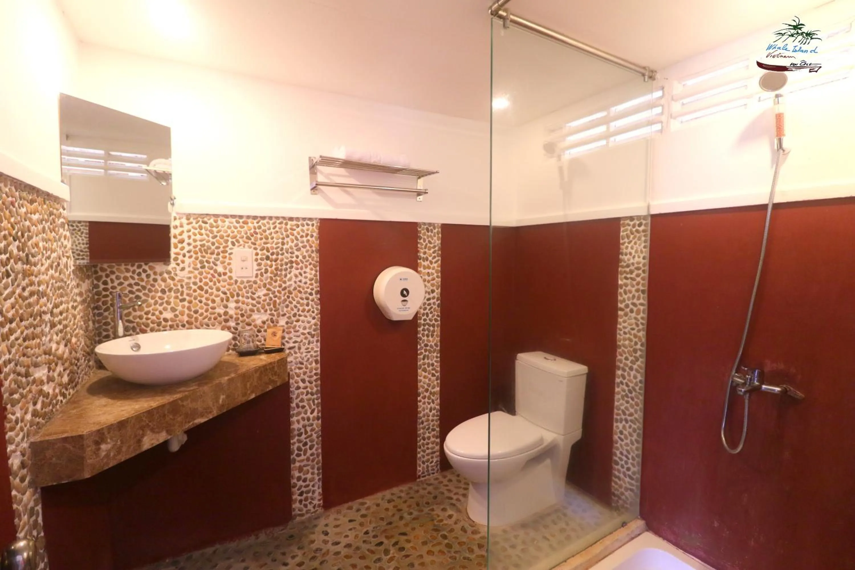 Shower in Whale Island Resort