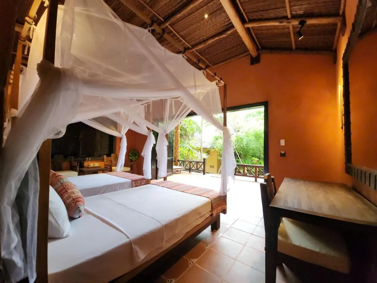 View (from property/room), Bed in Whale Island Resort