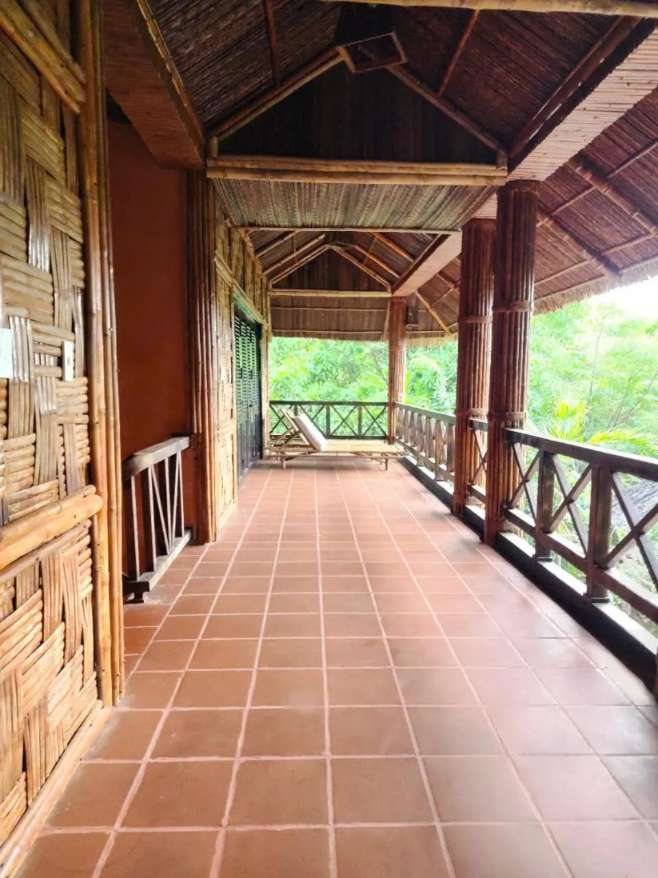 Day in Whale Island Resort