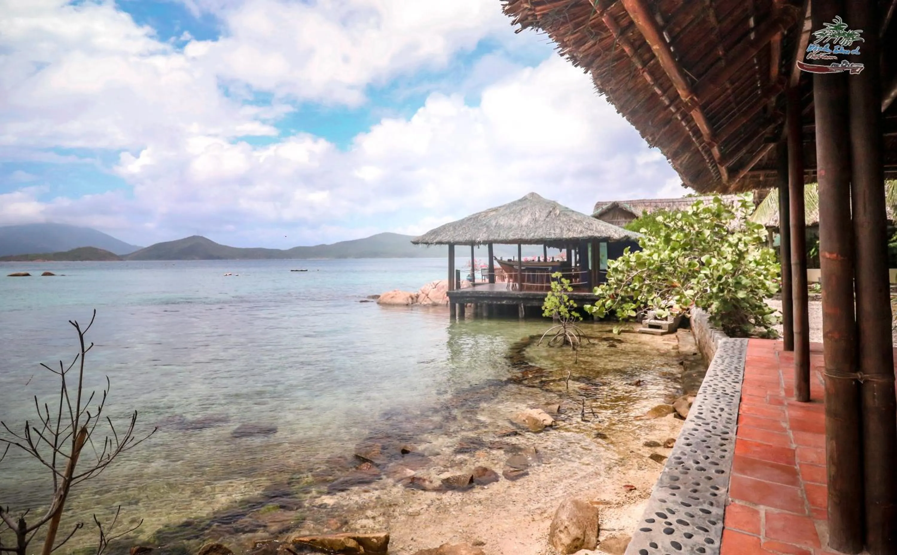 Day in Whale Island Resort