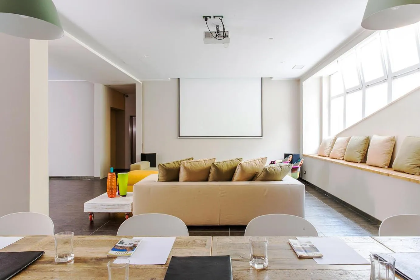 Restaurant/places to eat in Patrizia Romana Palace