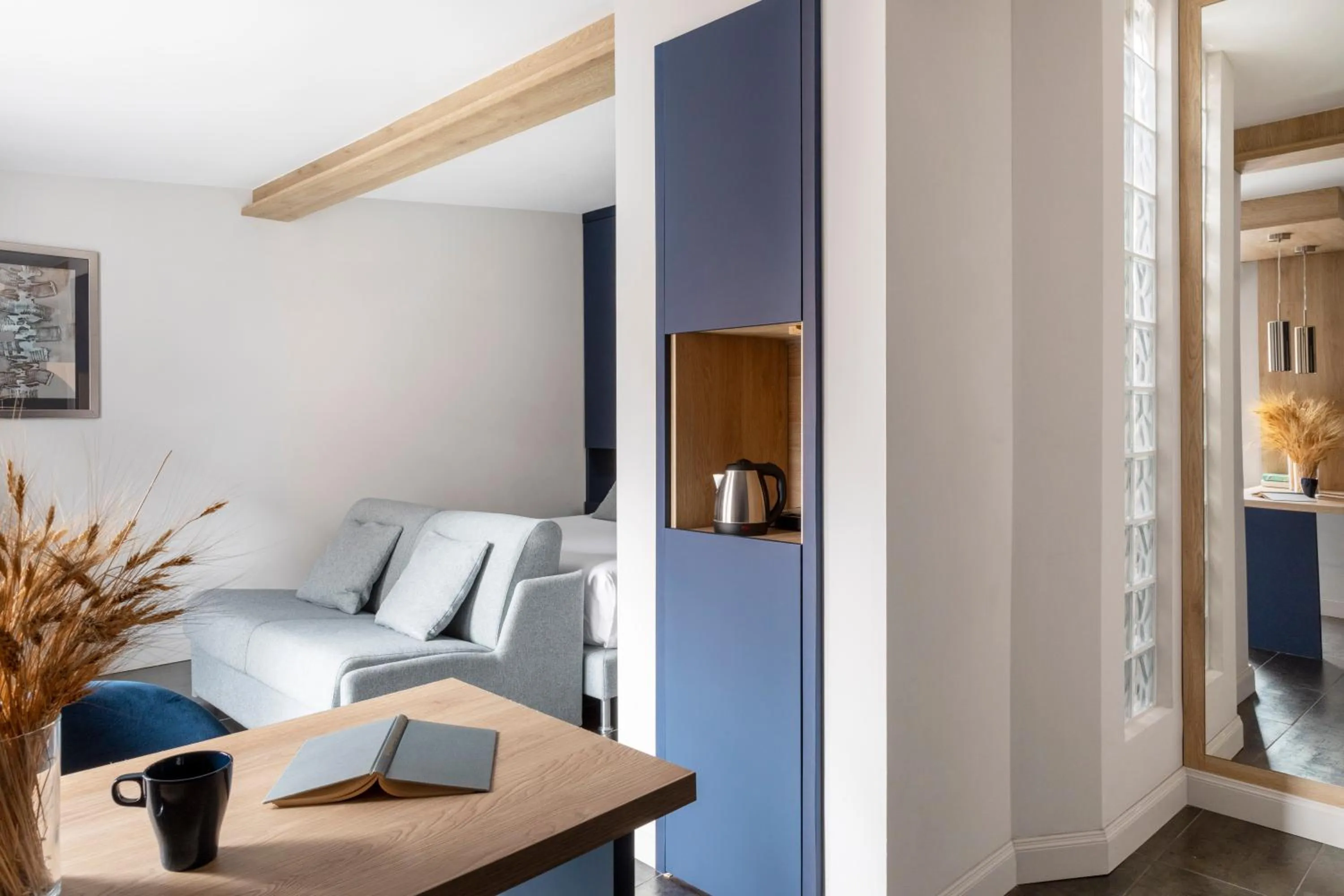 Photo of the whole room, Bed in Patrizia Romana Palace