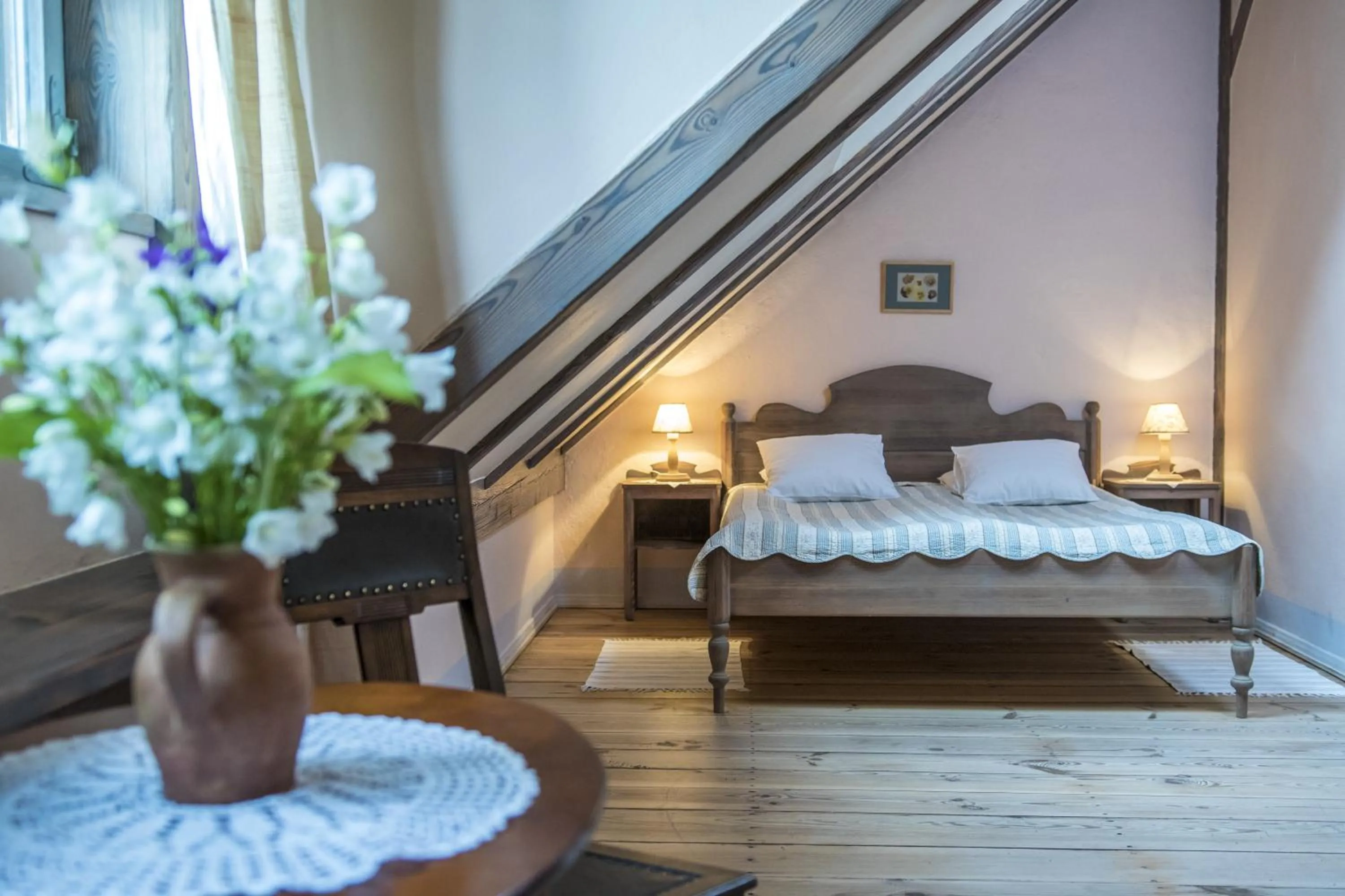 Photo of the whole room, Bed in Pałac Galiny