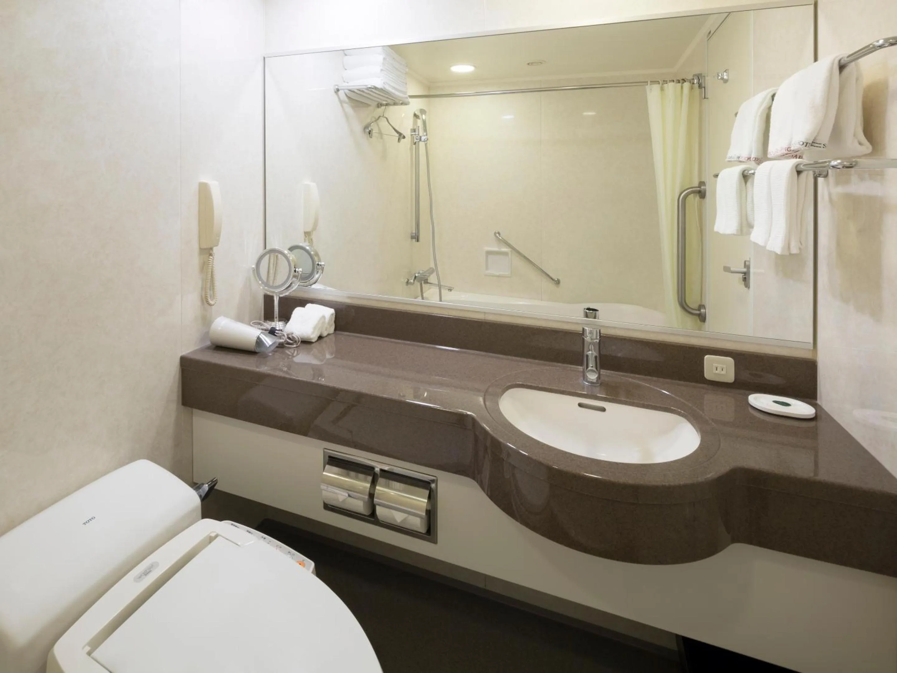 Toilet in Sapporo Grand Hotel