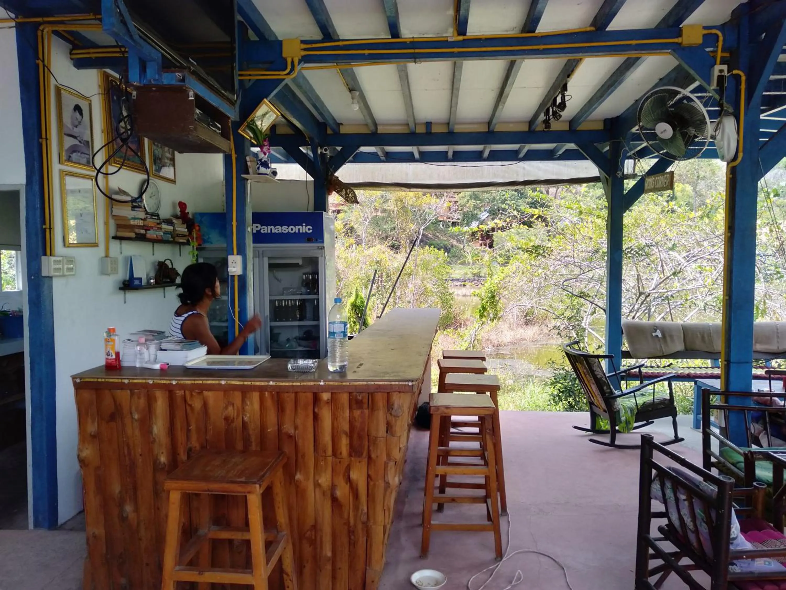 Drinks in Lakchai Resort