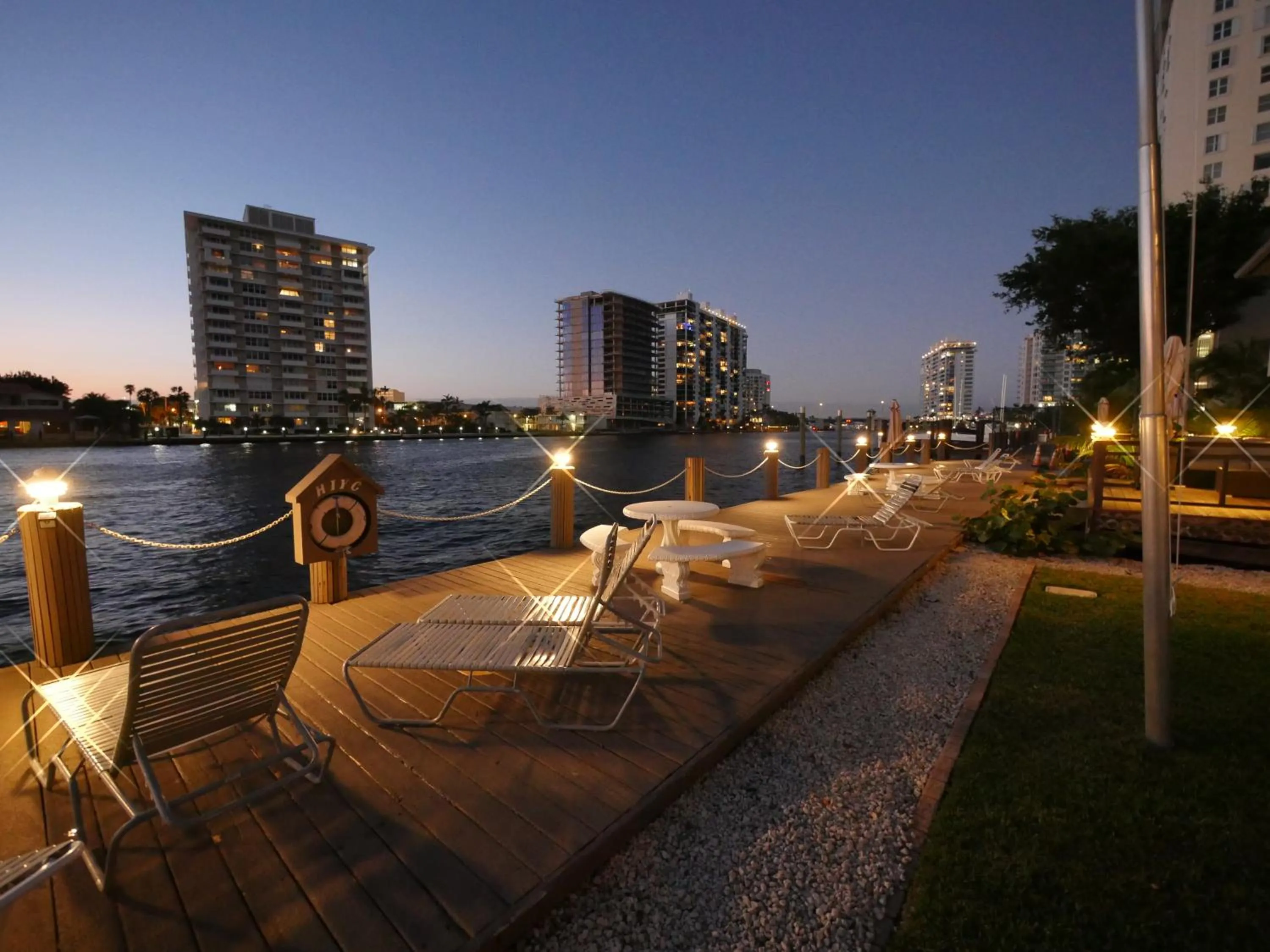 Holiday Isle Yacht Club