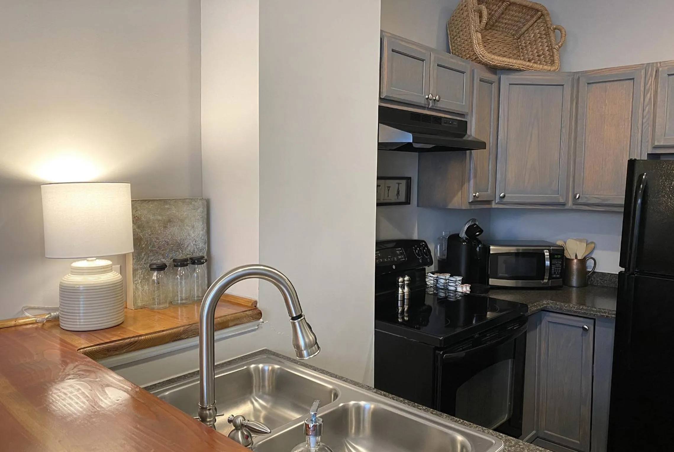 Kitchen or kitchenette in Hotel Laurance