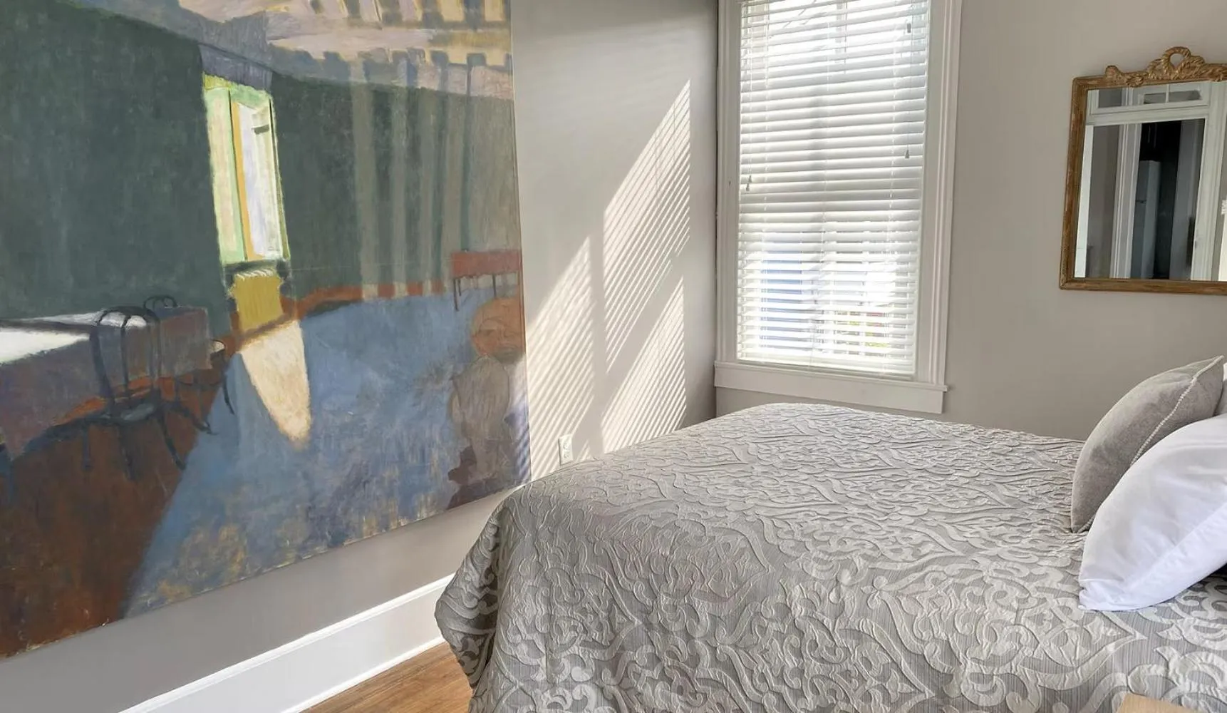 Bed in Hotel Laurance