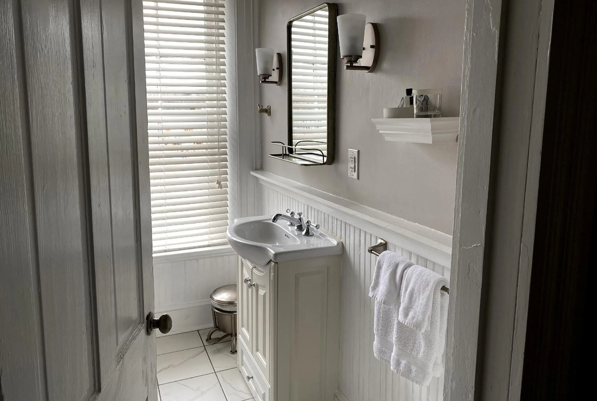 Bathroom in Hotel Laurance