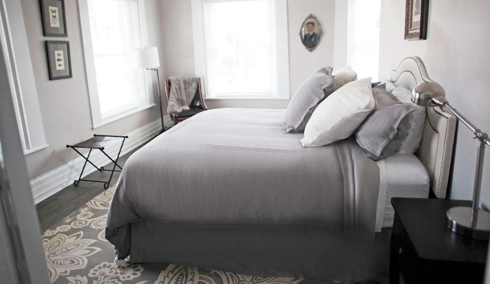 Bed in Hotel Laurance