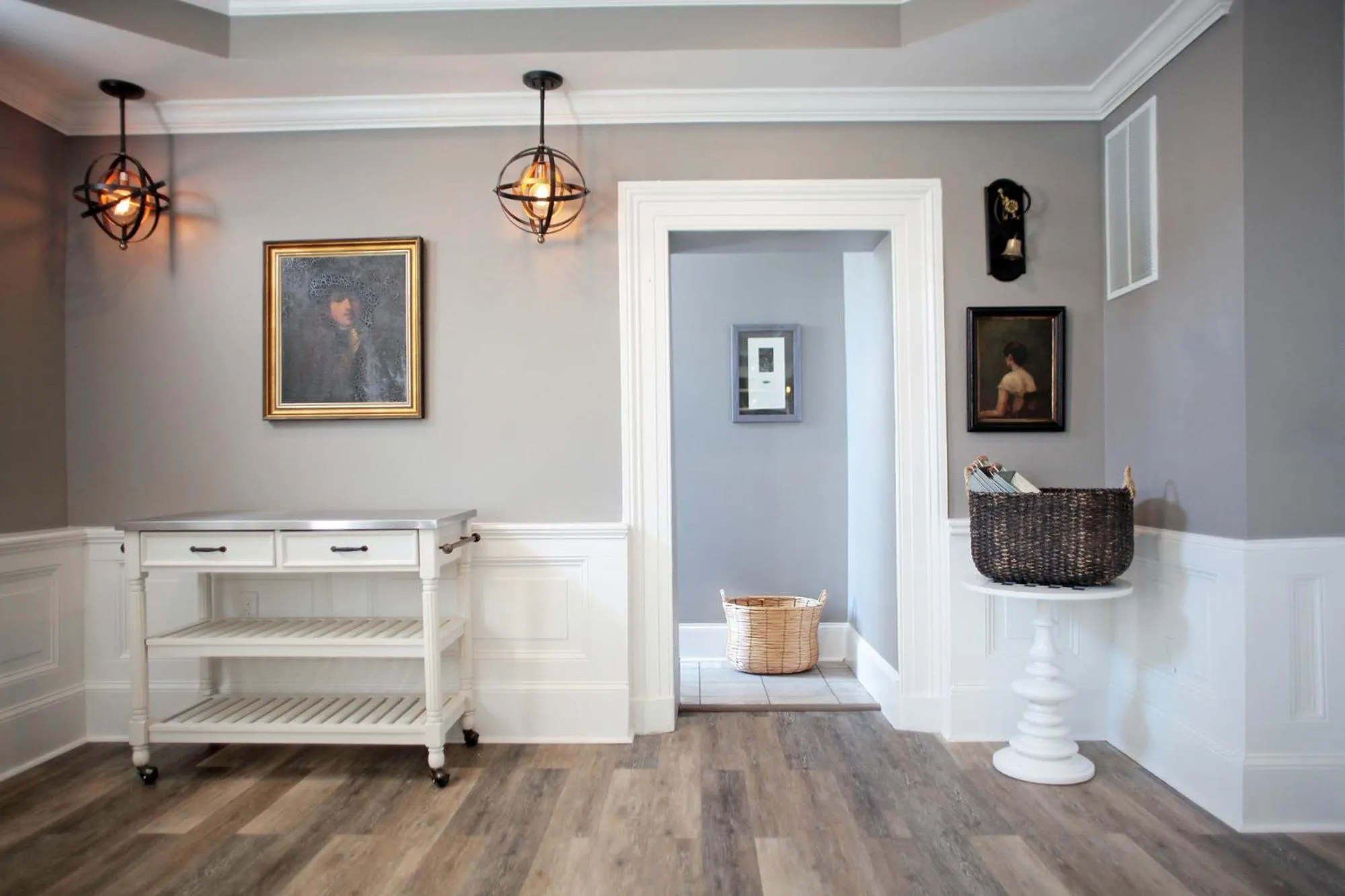 Communal lounge/ TV room in Hotel Laurance