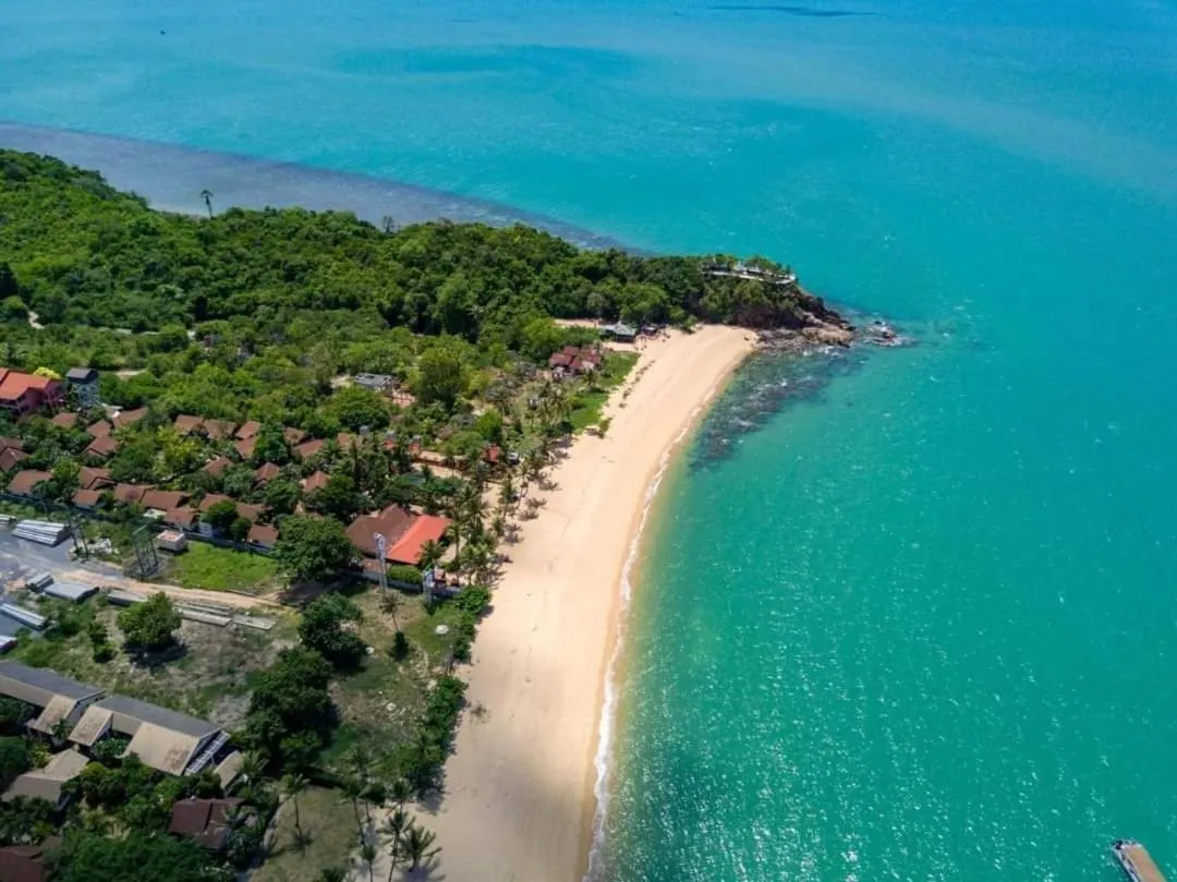 Beach in Phalarn Inn Resort