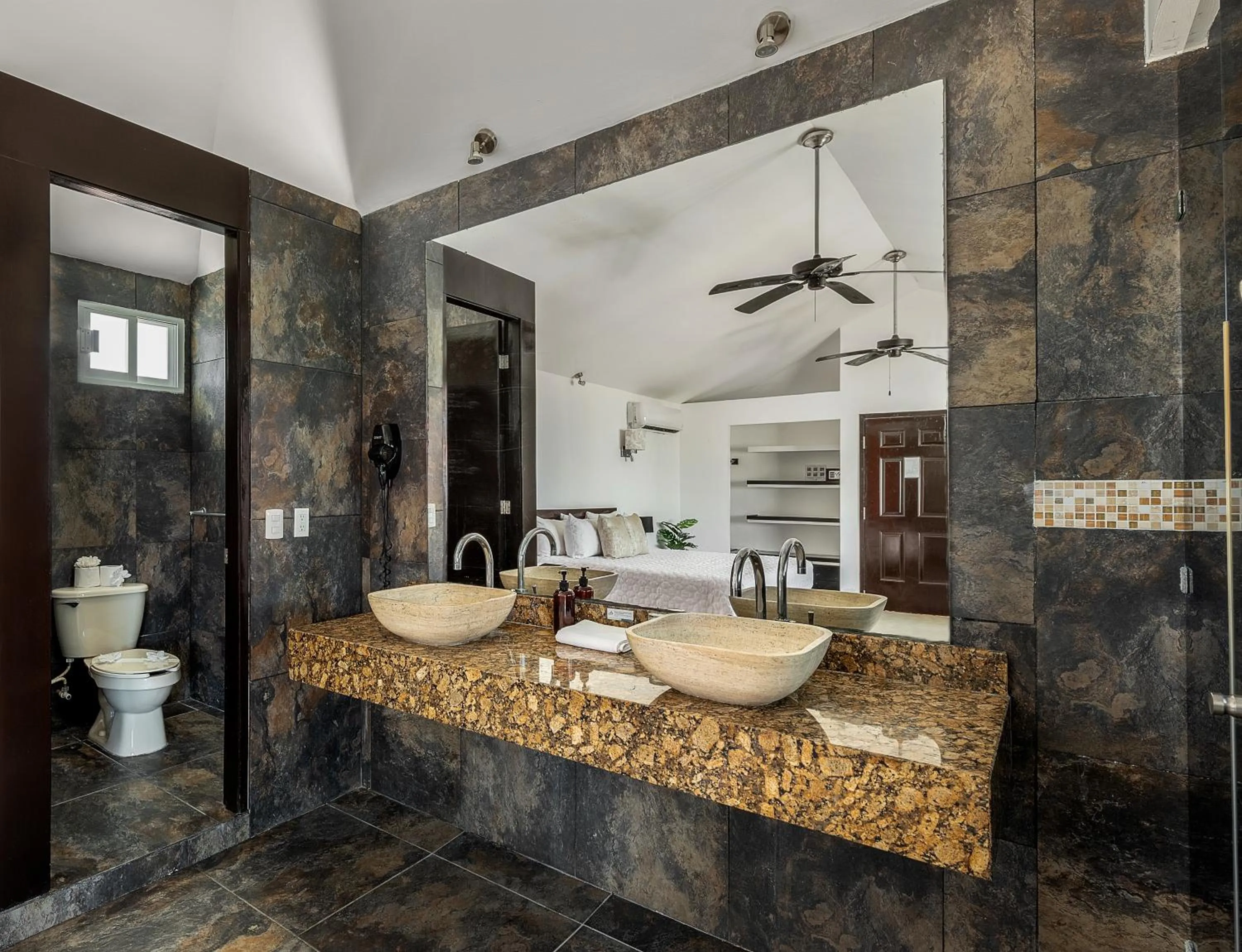 Bed in Illusion Boutique "Near Beach"