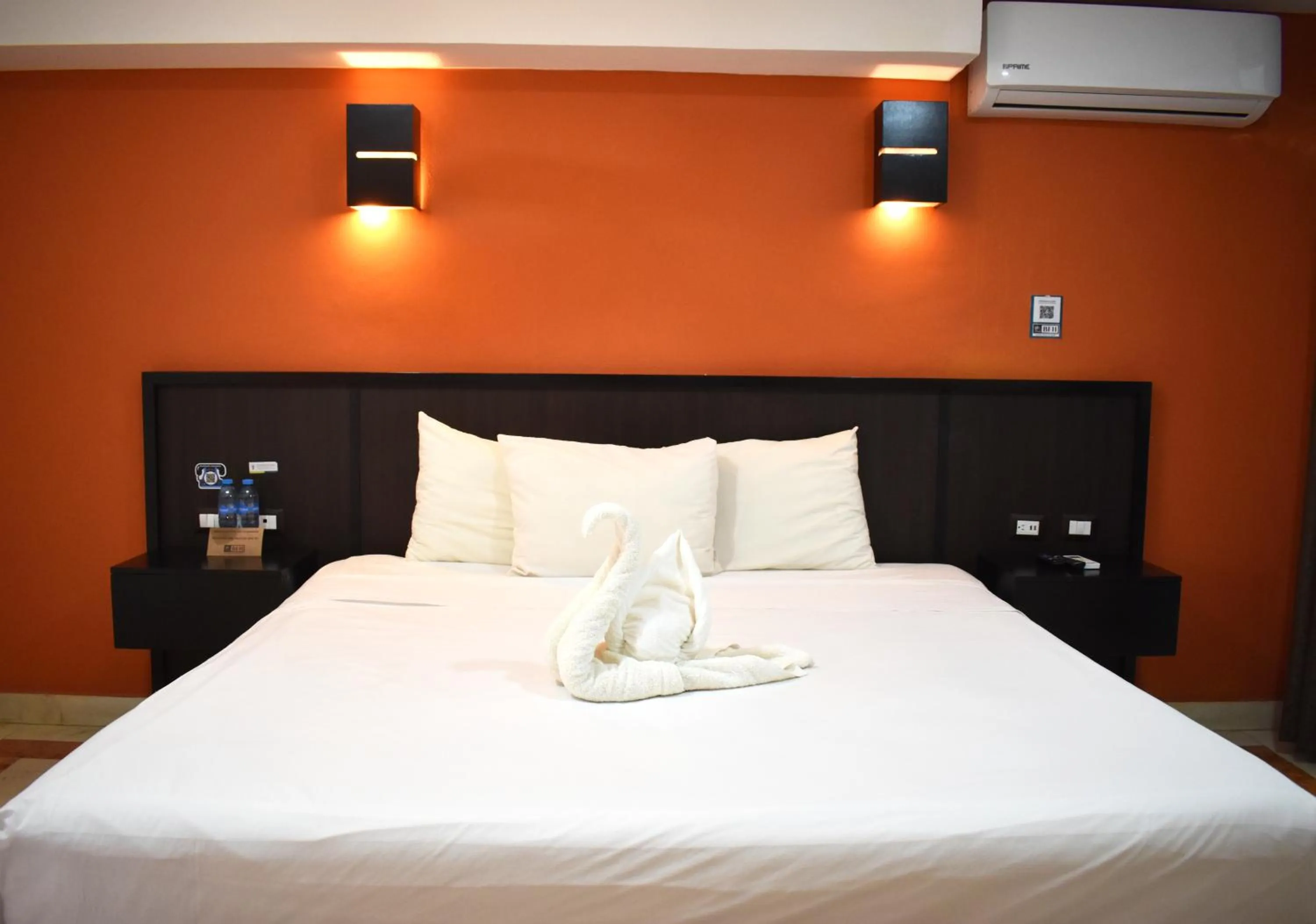 Bedroom, Bed in Illusion Boutique "Near Beach"