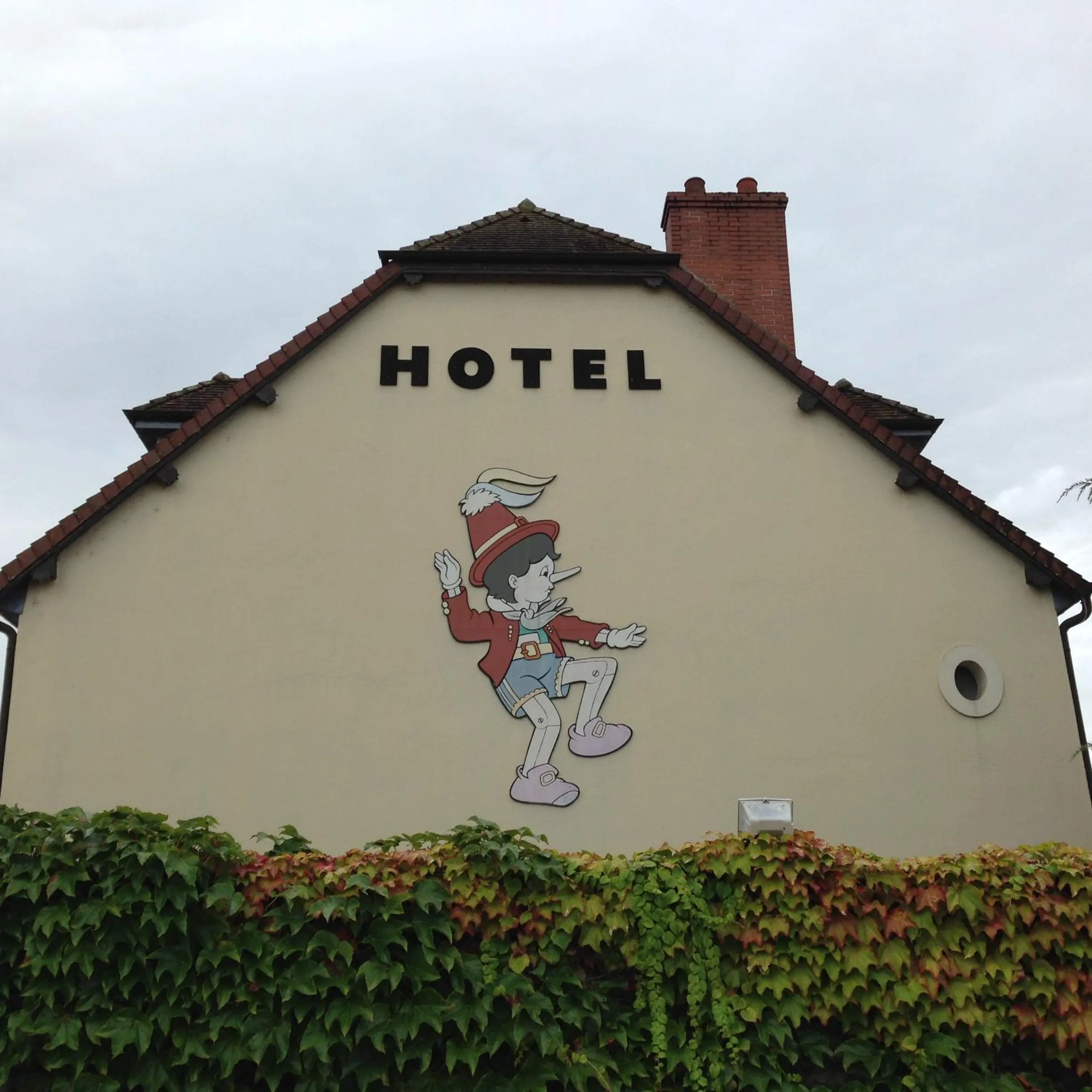 Property logo or sign in Hotel Pinocchio