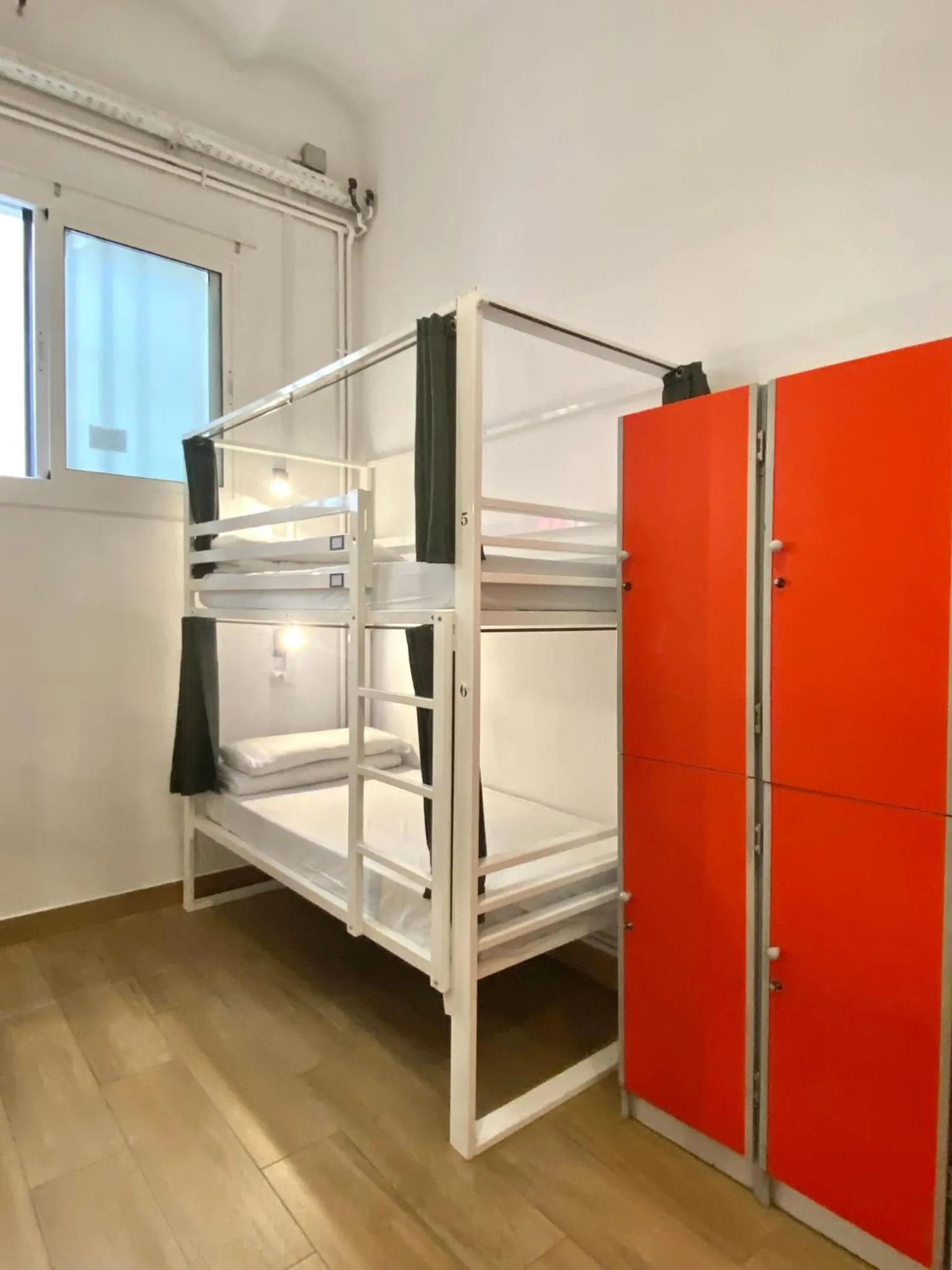 Bed in Safestay Barcelona Gothic