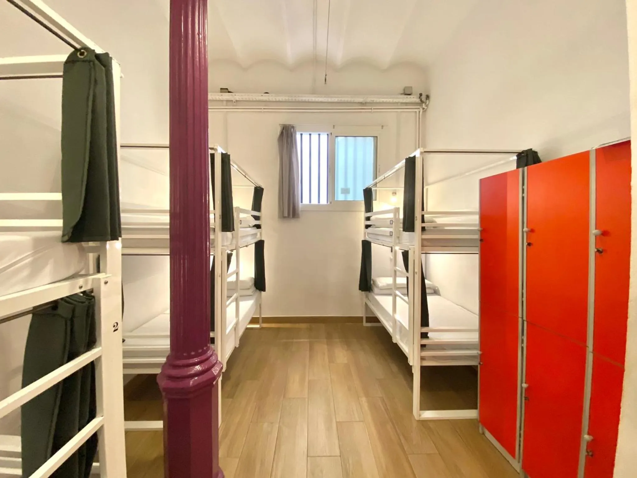 Bed in Safestay Barcelona Gothic