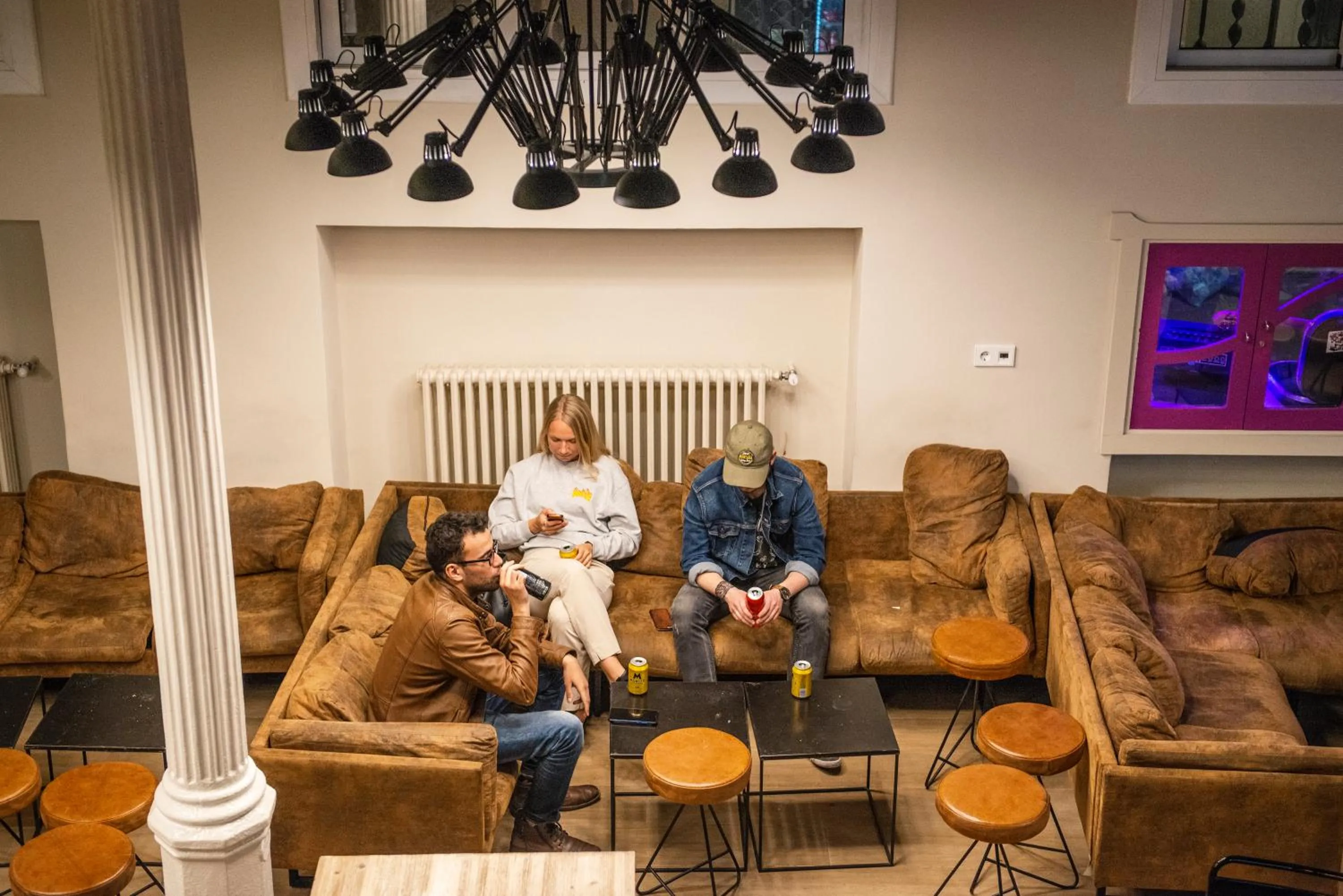 Seating area in Safestay Barcelona Gothic