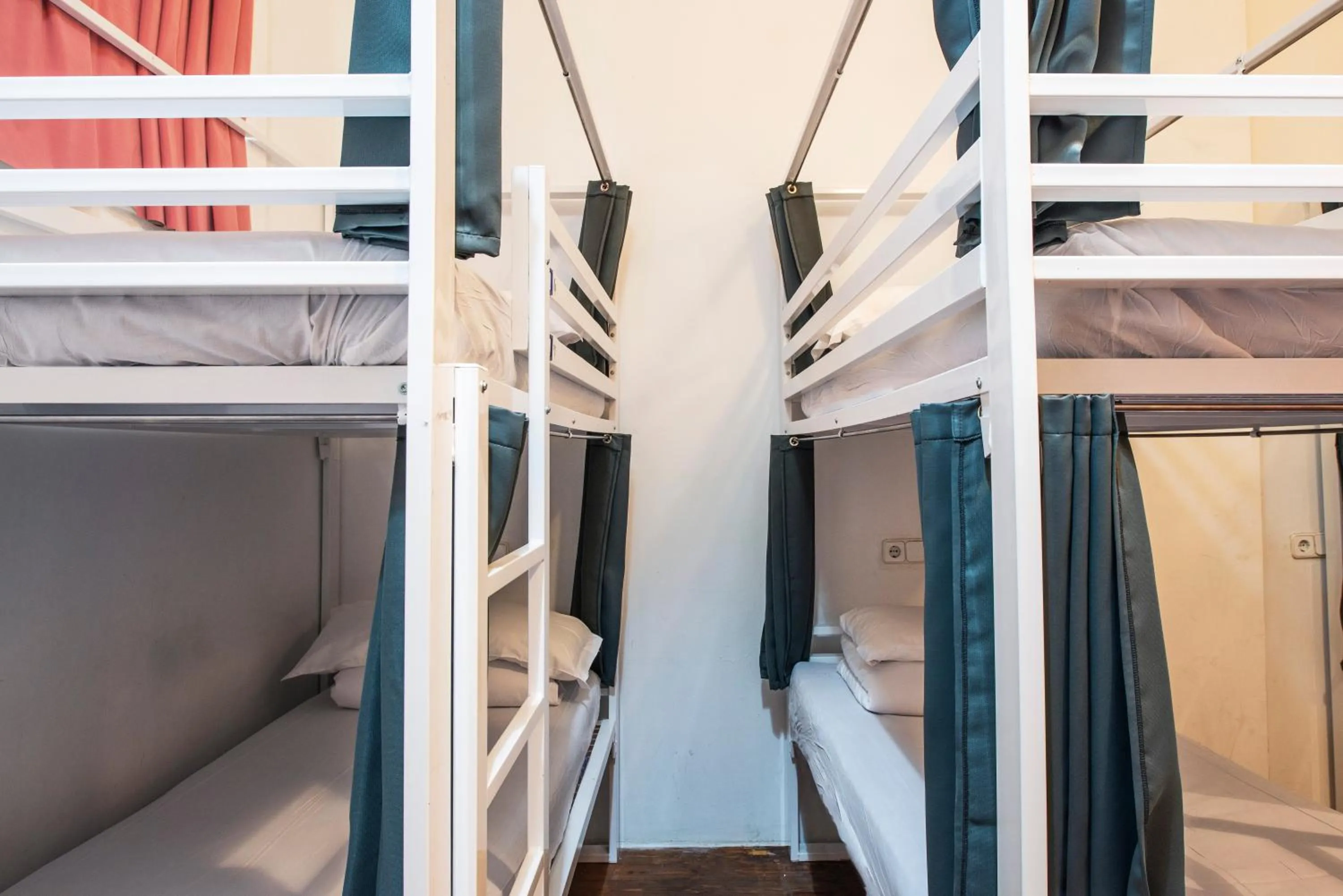 bunk bed, Bed in Safestay Barcelona Gothic