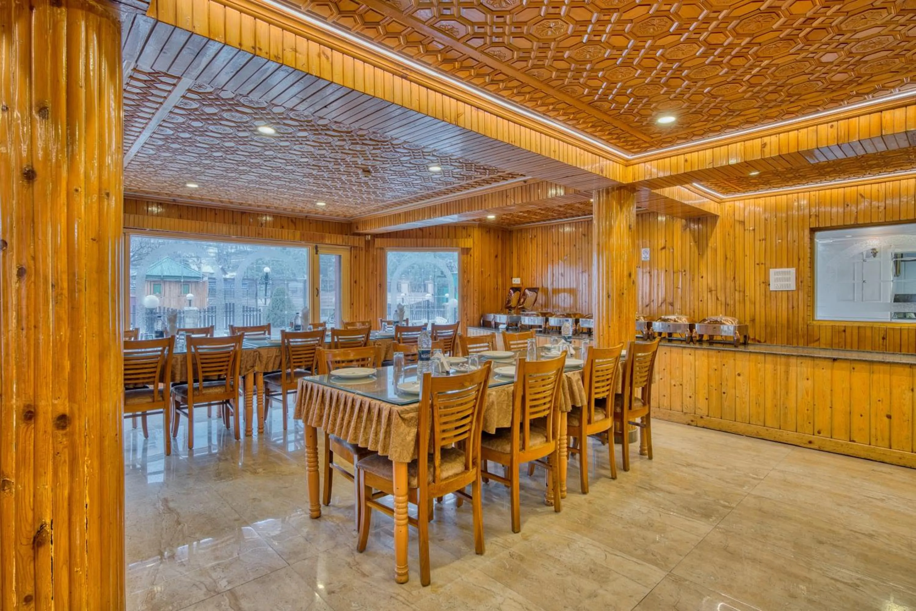 Breakfast in Hotel Baisaran Pahalgam