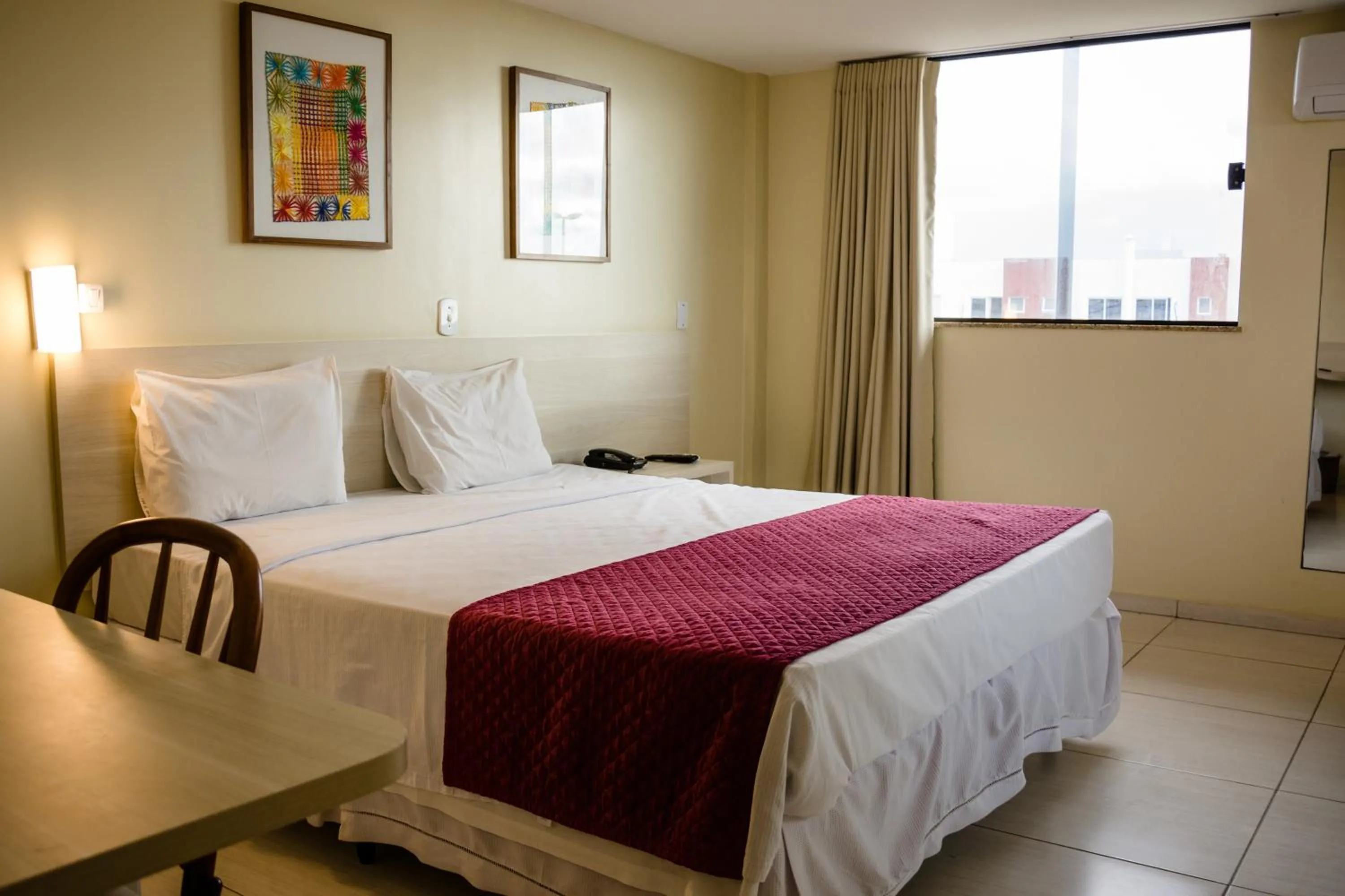 Photo of the whole room, Bed in Via Mar Praia Hotel