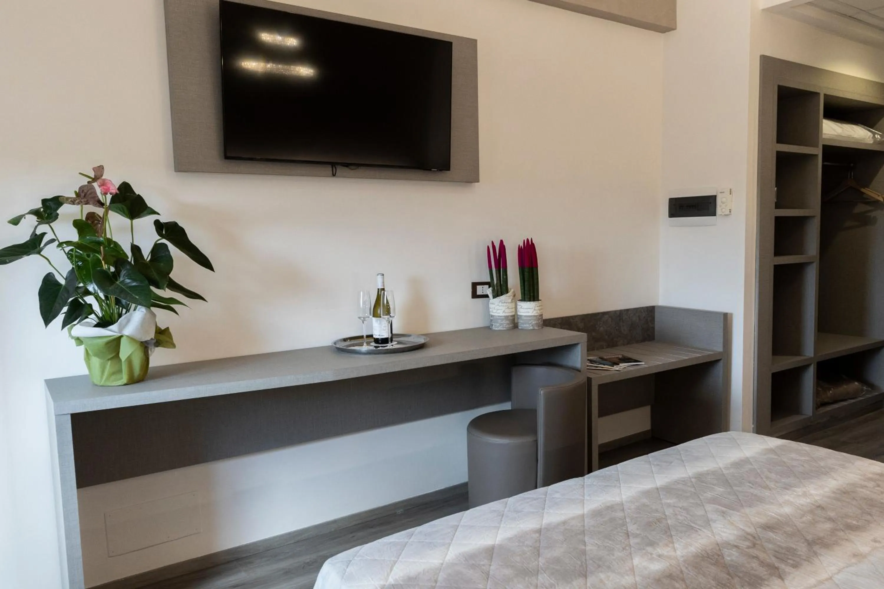 TV and multimedia, Bed in Hotel Casa Tra Noi