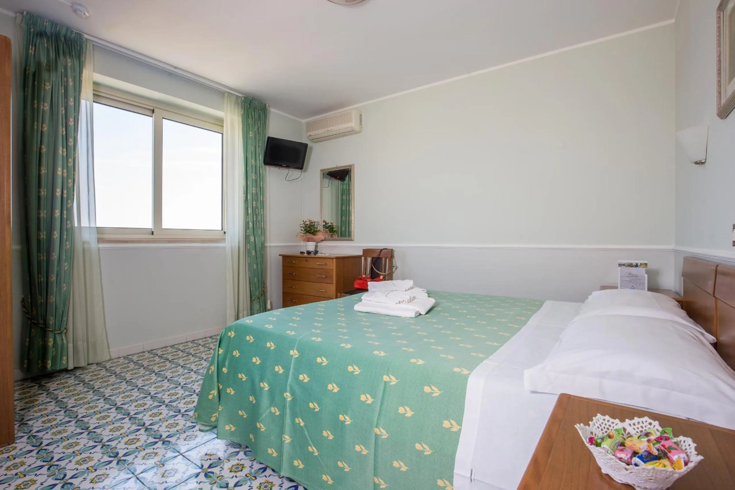 Bedroom, Bed in Hotel Casa Tra Noi