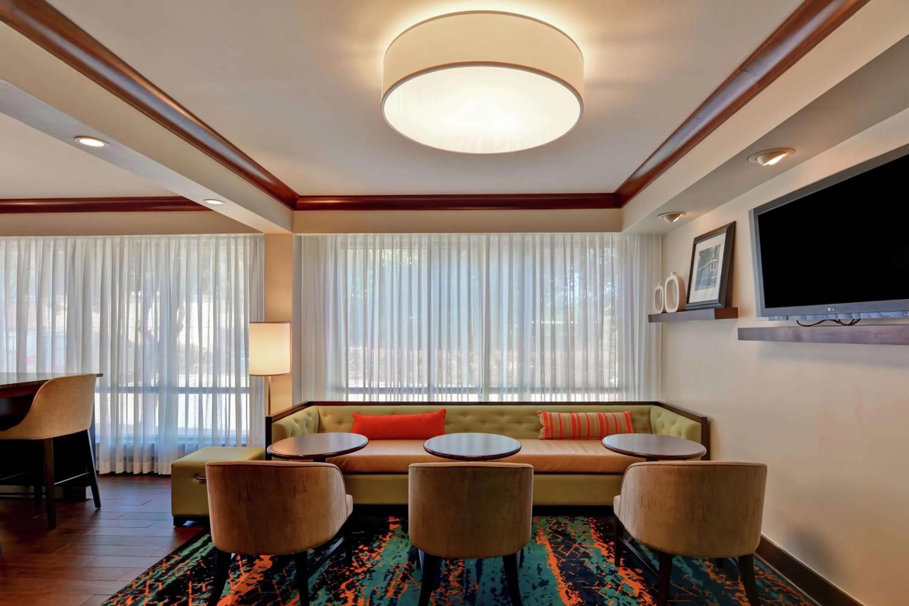 Lobby or reception in Hampton Inn Birmingham/Mountain Brook