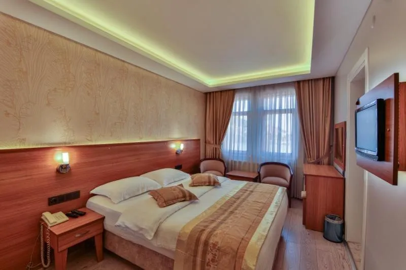 Bed in Seymen Hotel