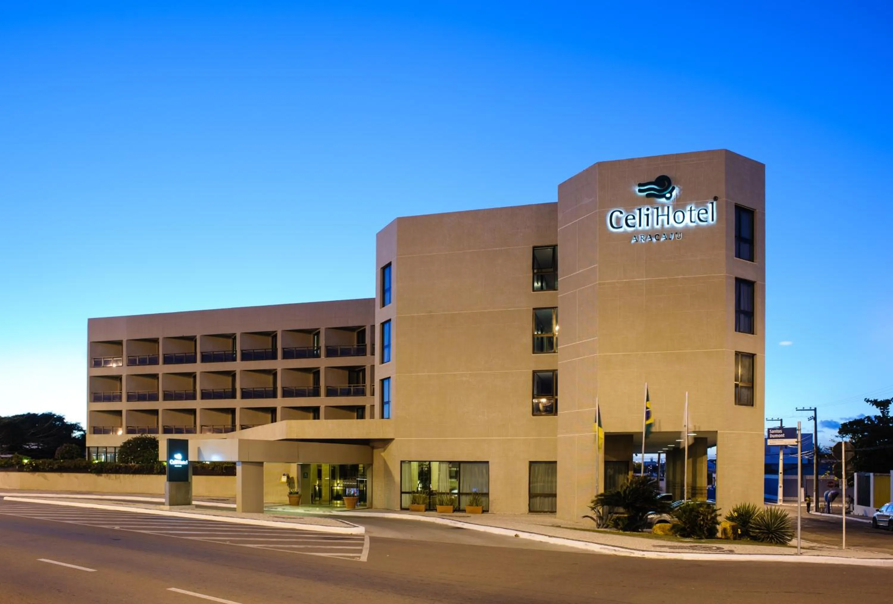 Facade/entrance in Celi Hotel Aracaju