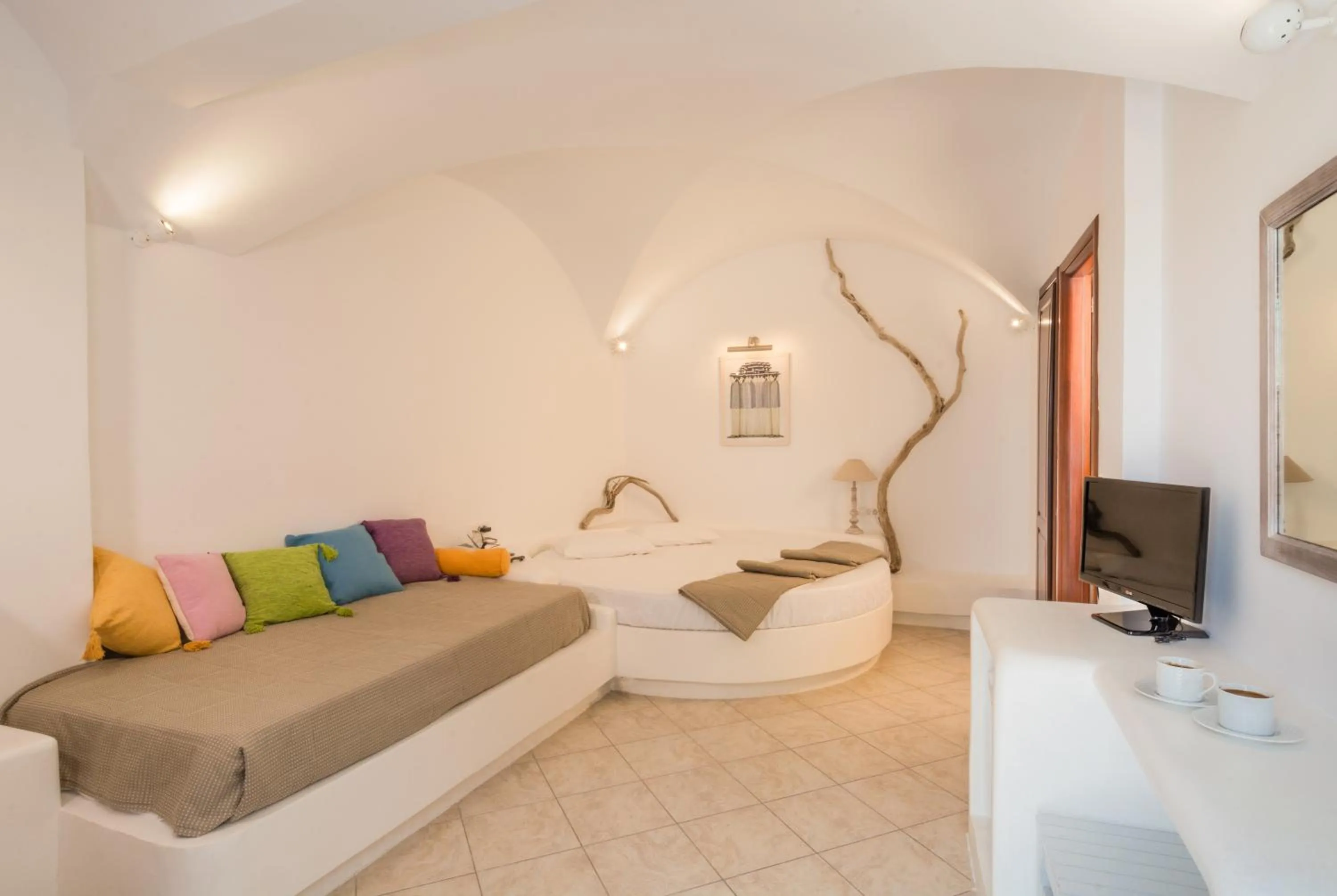 Bed in Hotel Sunrise