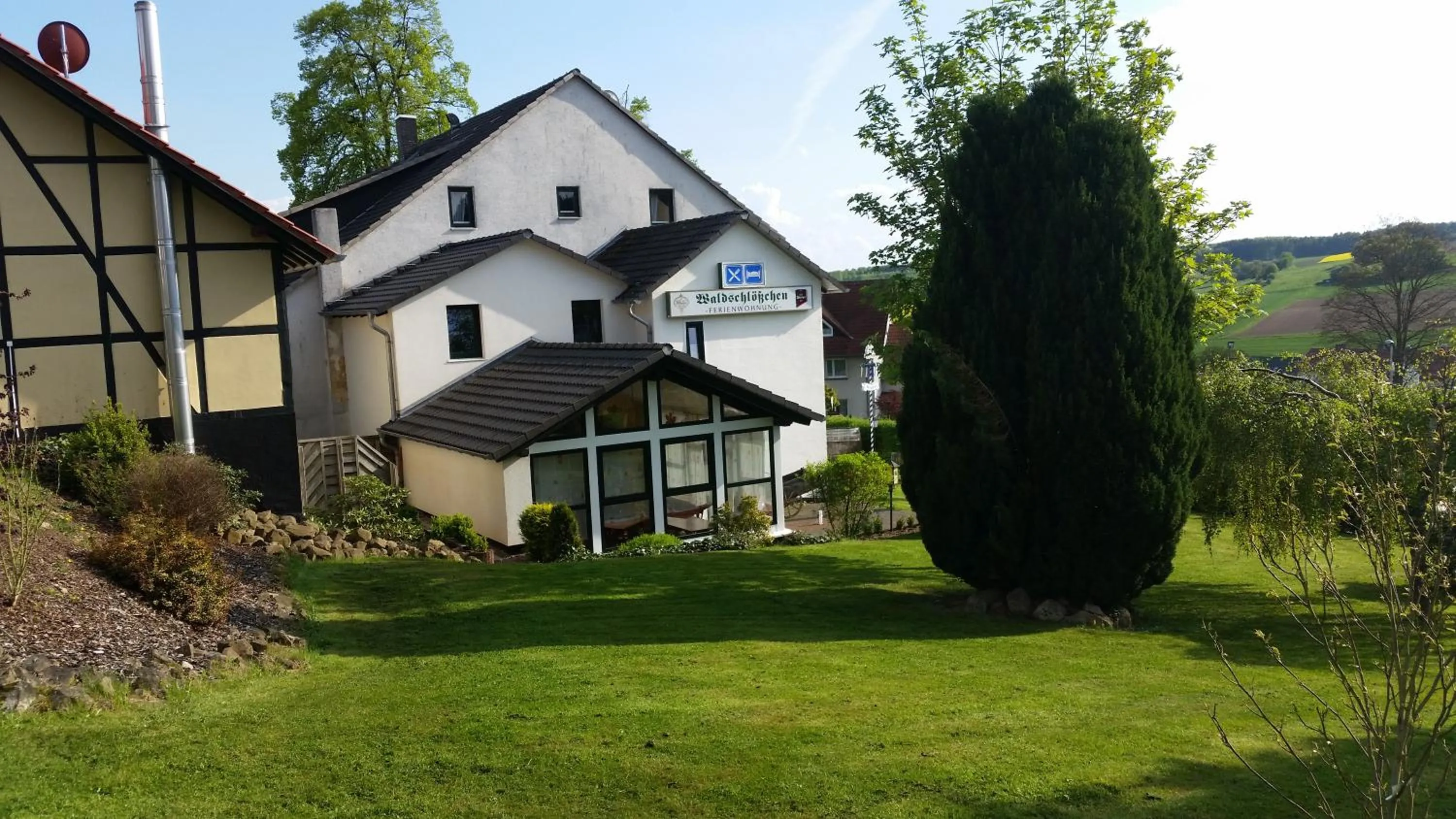 Property building in Gasthaus Waldschlosschen