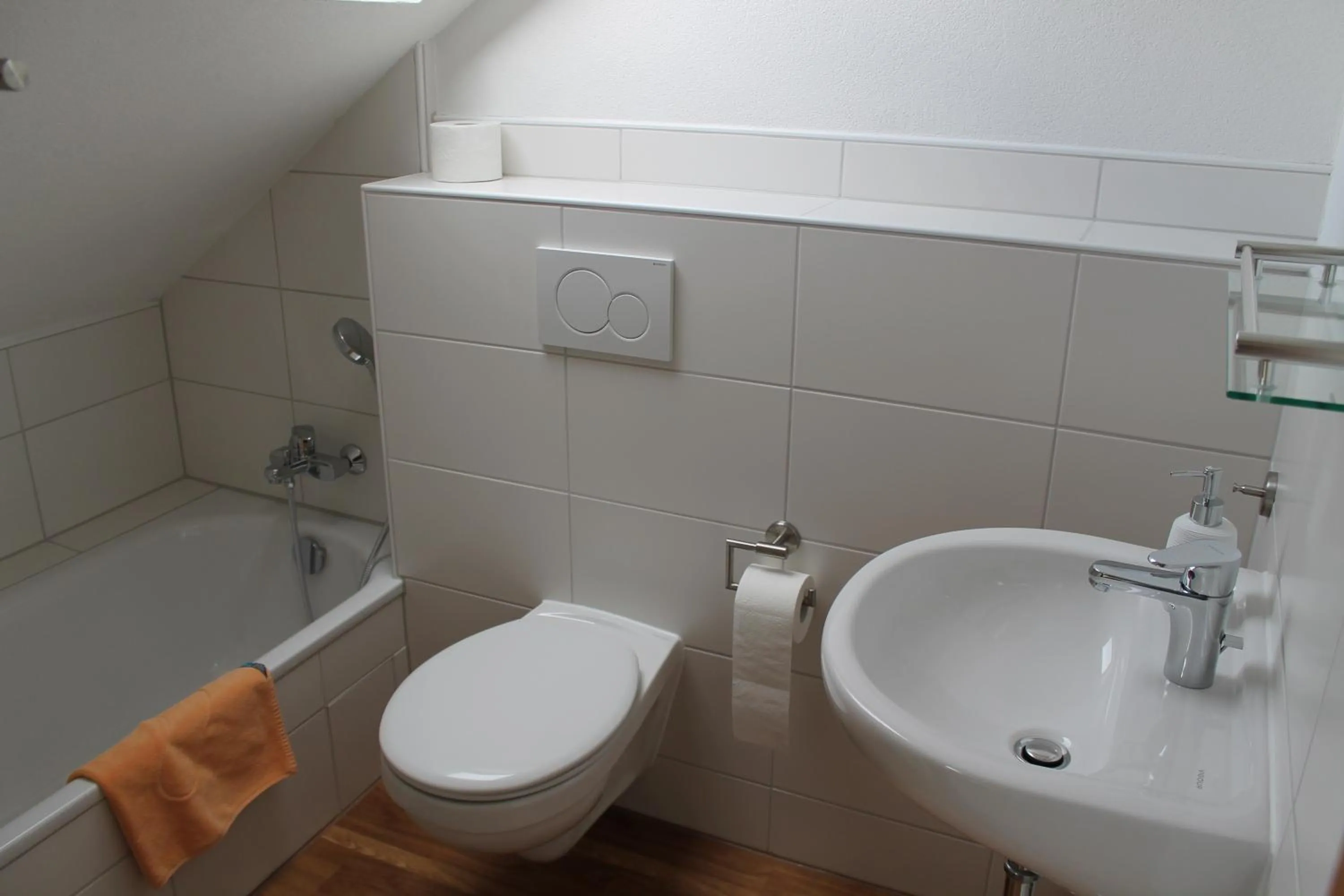 Toilet in Gasthaus Waldschlosschen