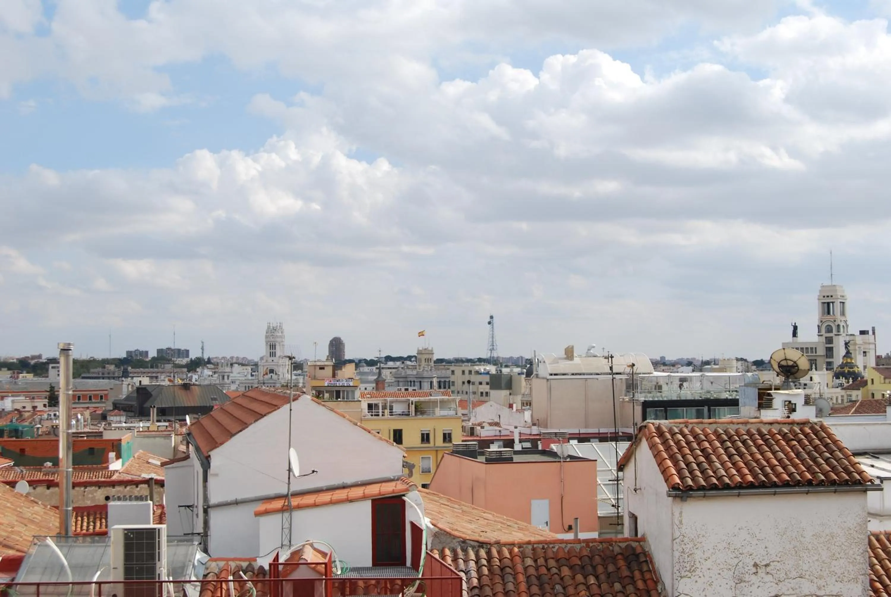 Area and facilities in Hostal America