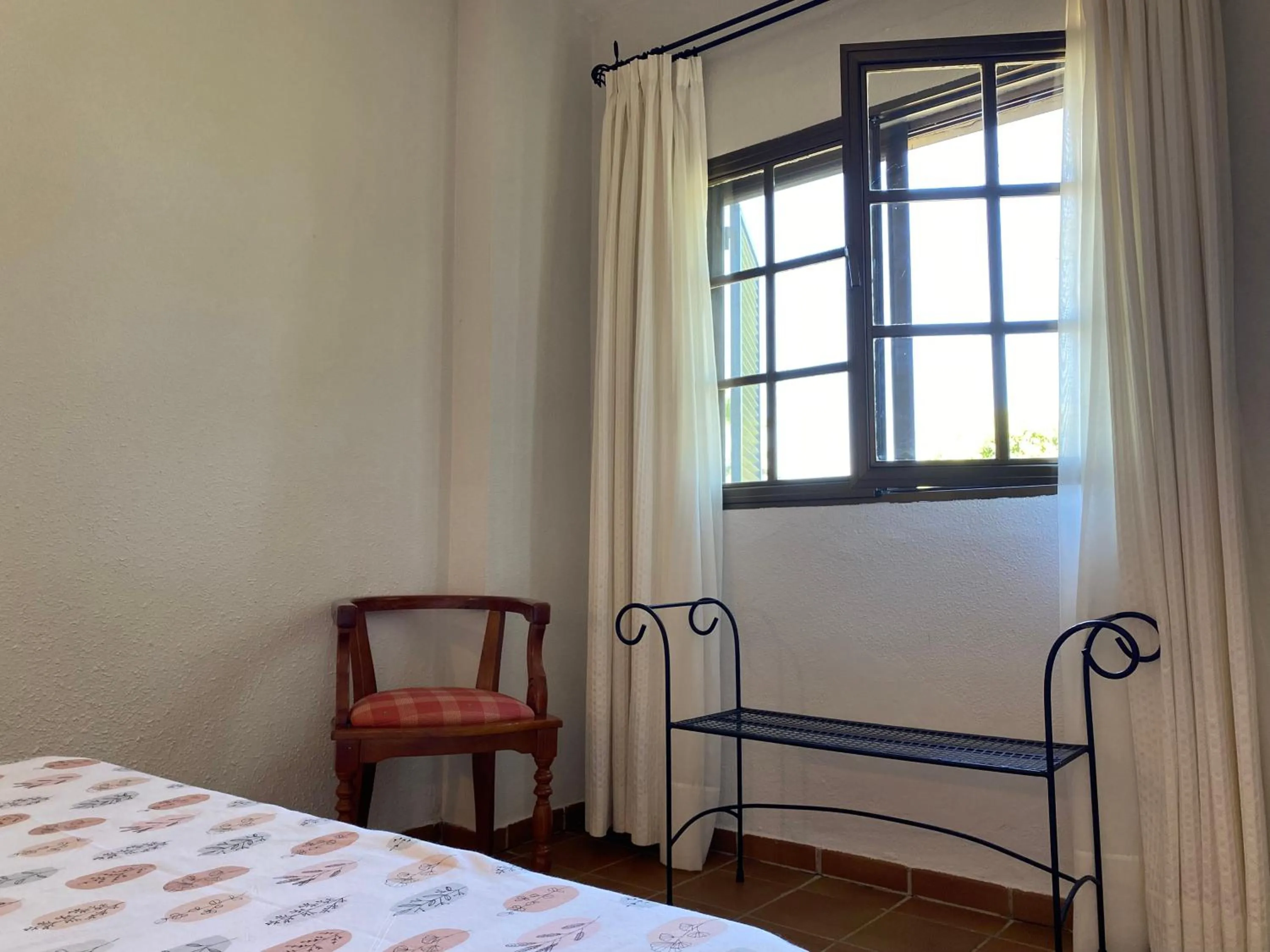 Bedroom, Bed in Apartamentos Atalayas Extremadura