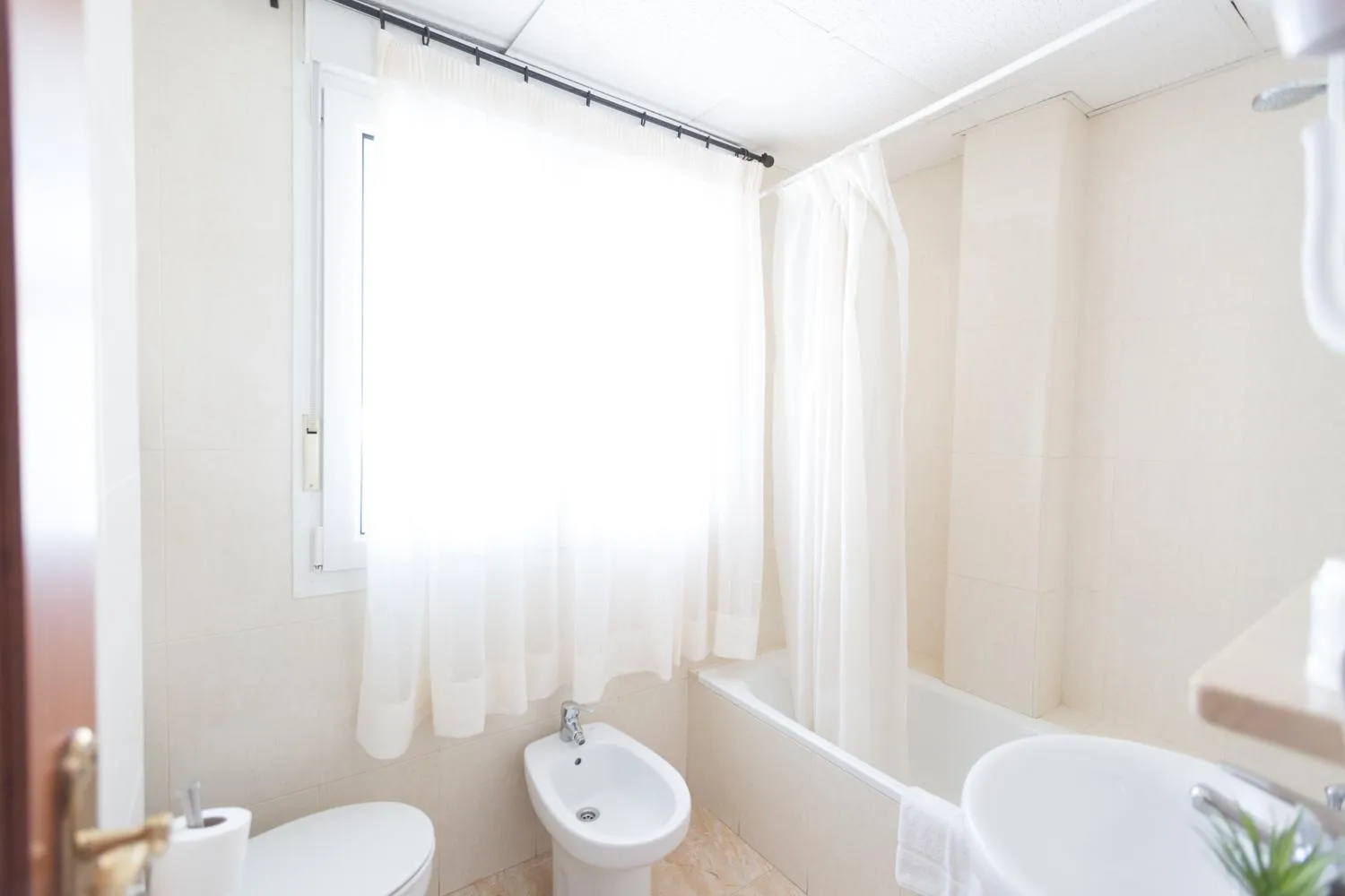 Bathroom in Hotel Mediterráneo by Croma