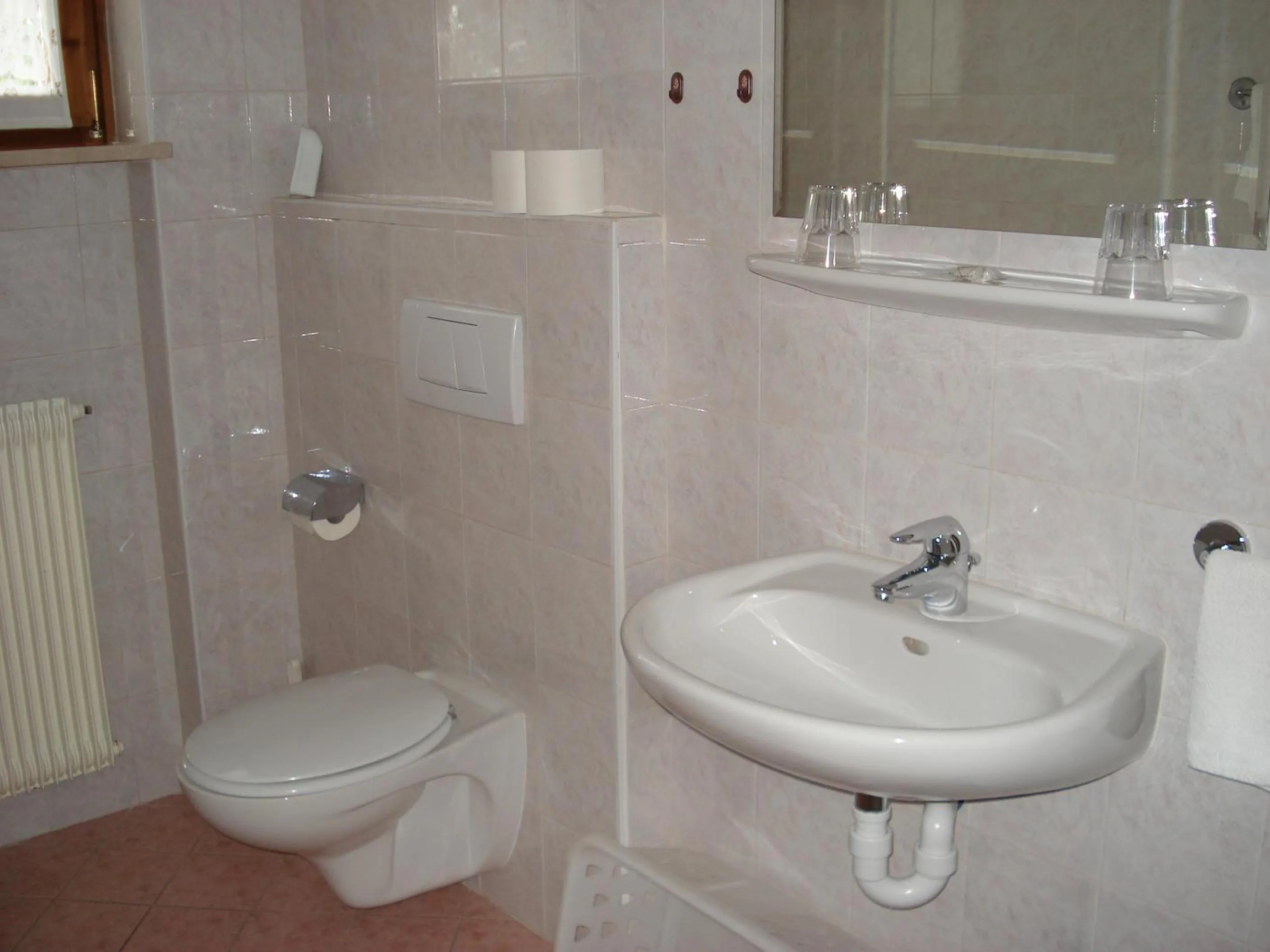 Bathroom in Residence Lenzenau