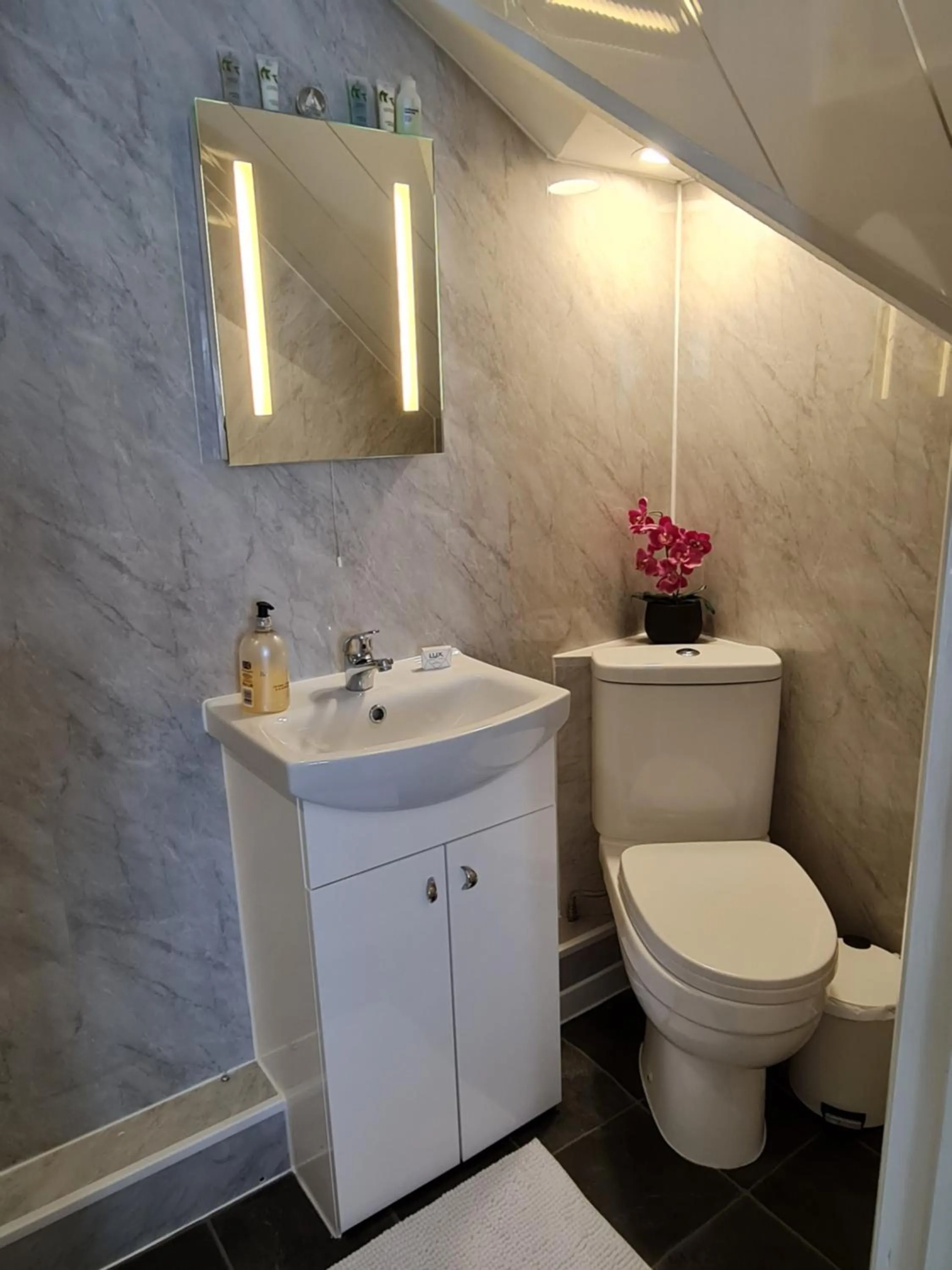 Highfield Guest House