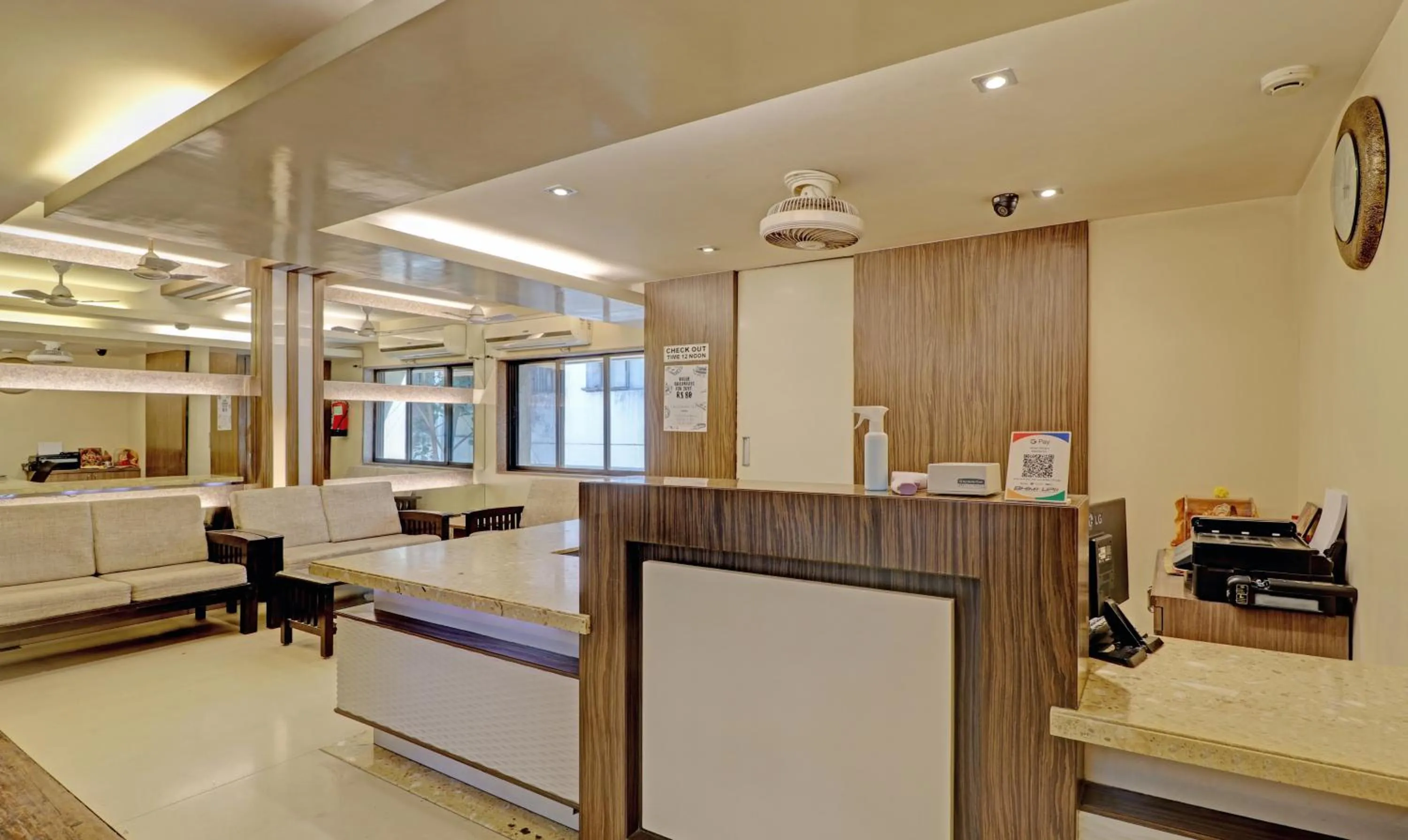 Lobby or reception in Treebo Vikrant Residency