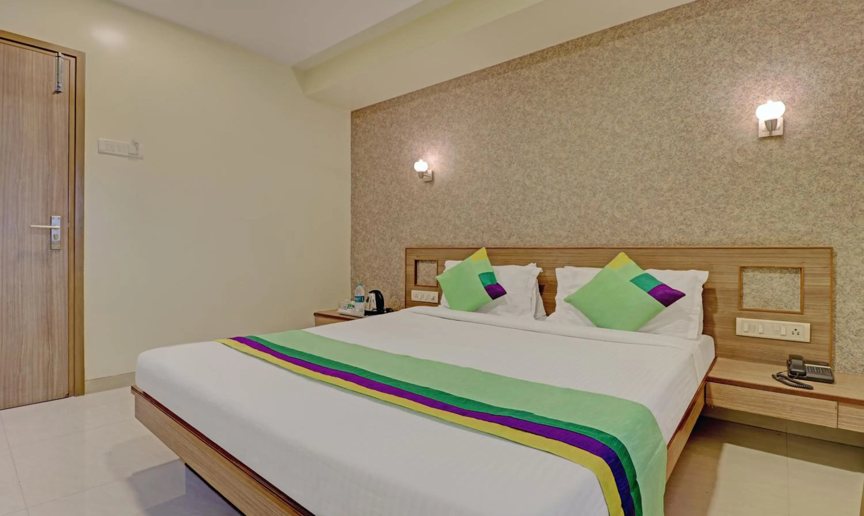 Bedroom, Bed in Treebo Vikrant Residency