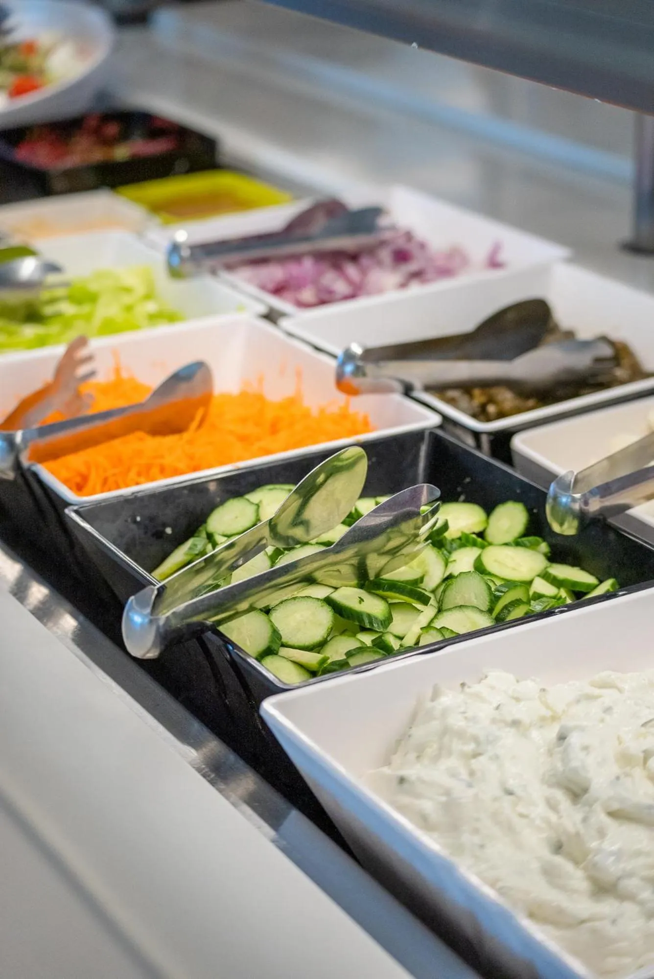 Restaurant/places to eat in Lardos Bay Hotel