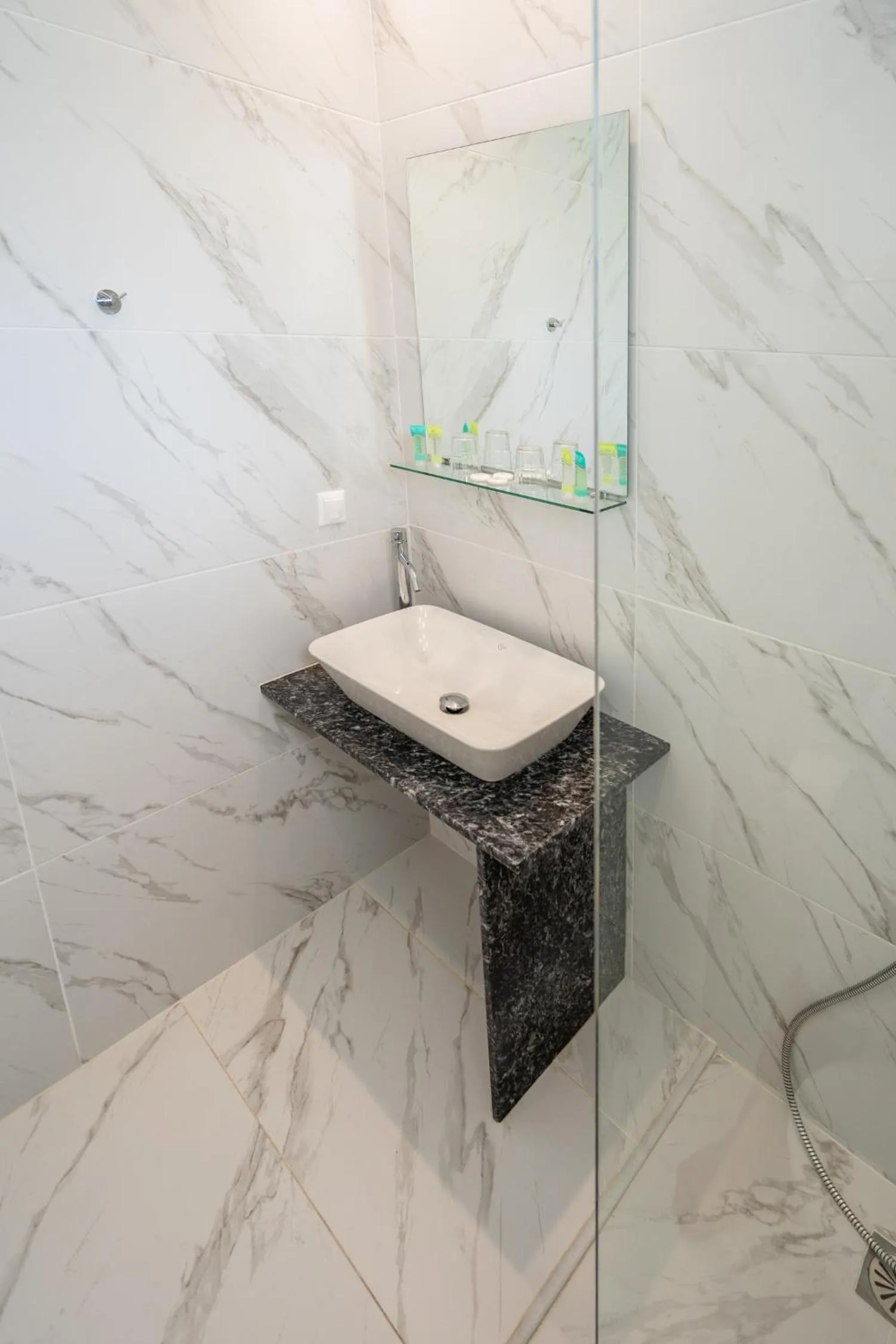 Bathroom in Lardos Bay Hotel