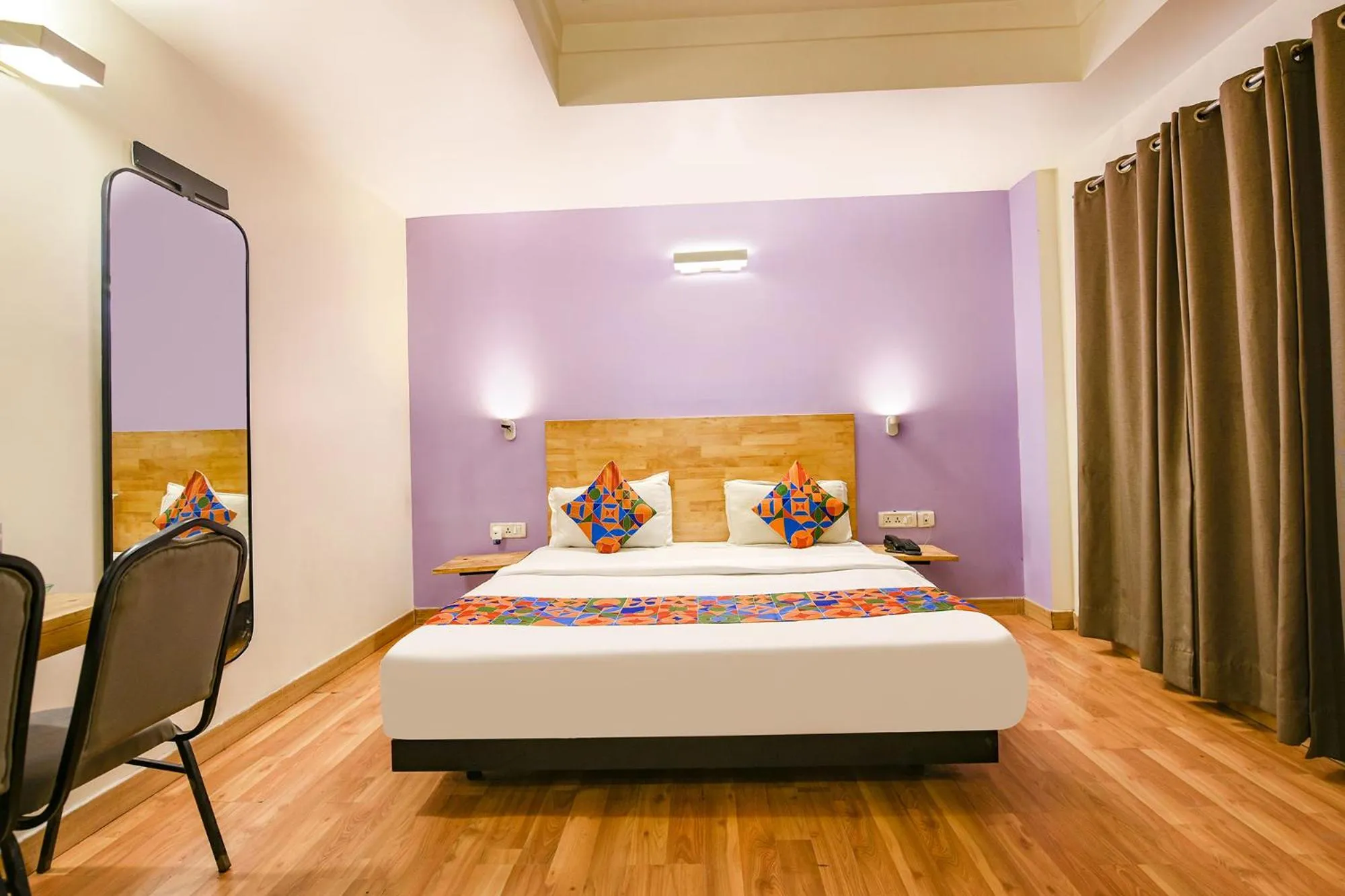 Bed in OYO Townhouse 013 New Friends Colony