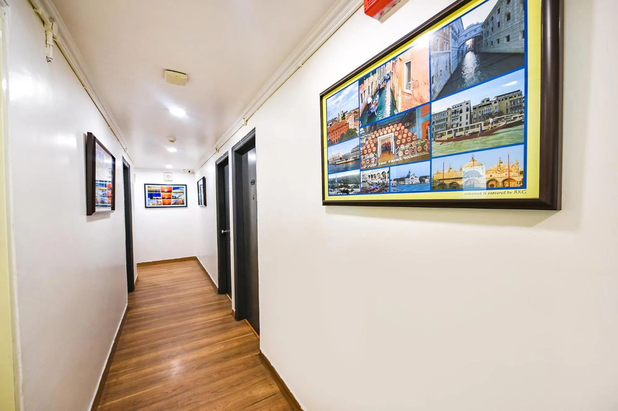 Lobby or reception, TV/Entertainment Center in OYO Townhouse 013 New Friends Colony