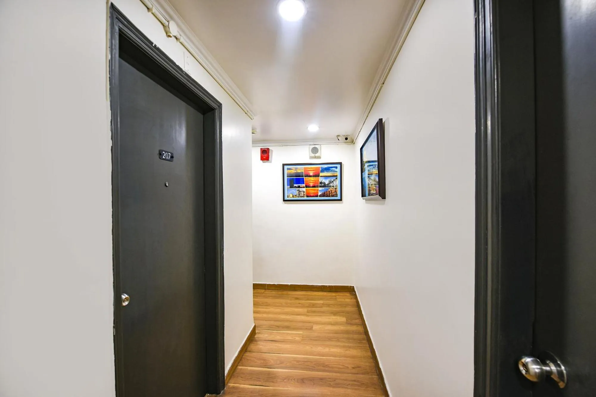 Lobby or reception in OYO Townhouse 013 New Friends Colony