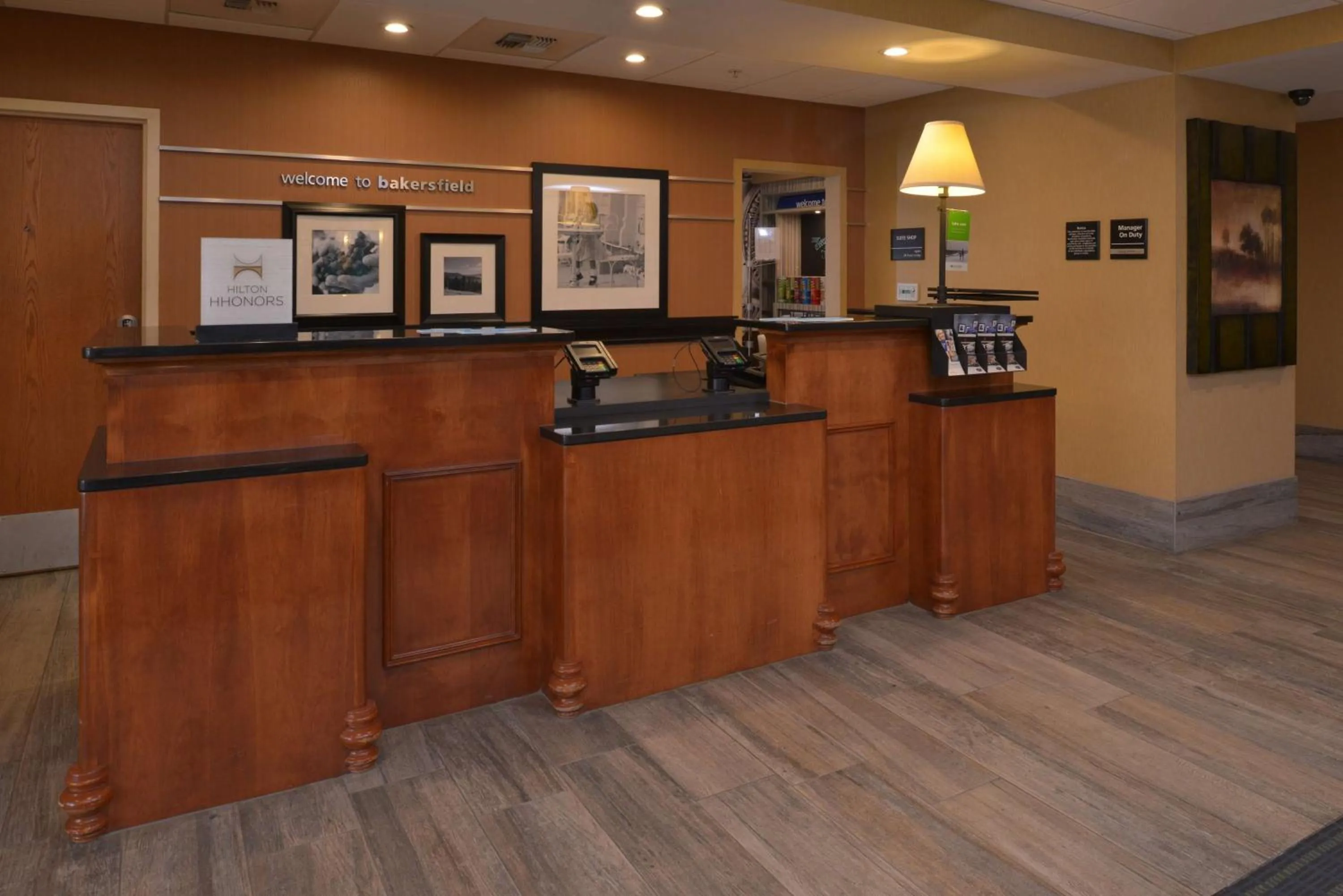 Lobby or reception in Hampton Inn and Suites Bakersfield North-Airport