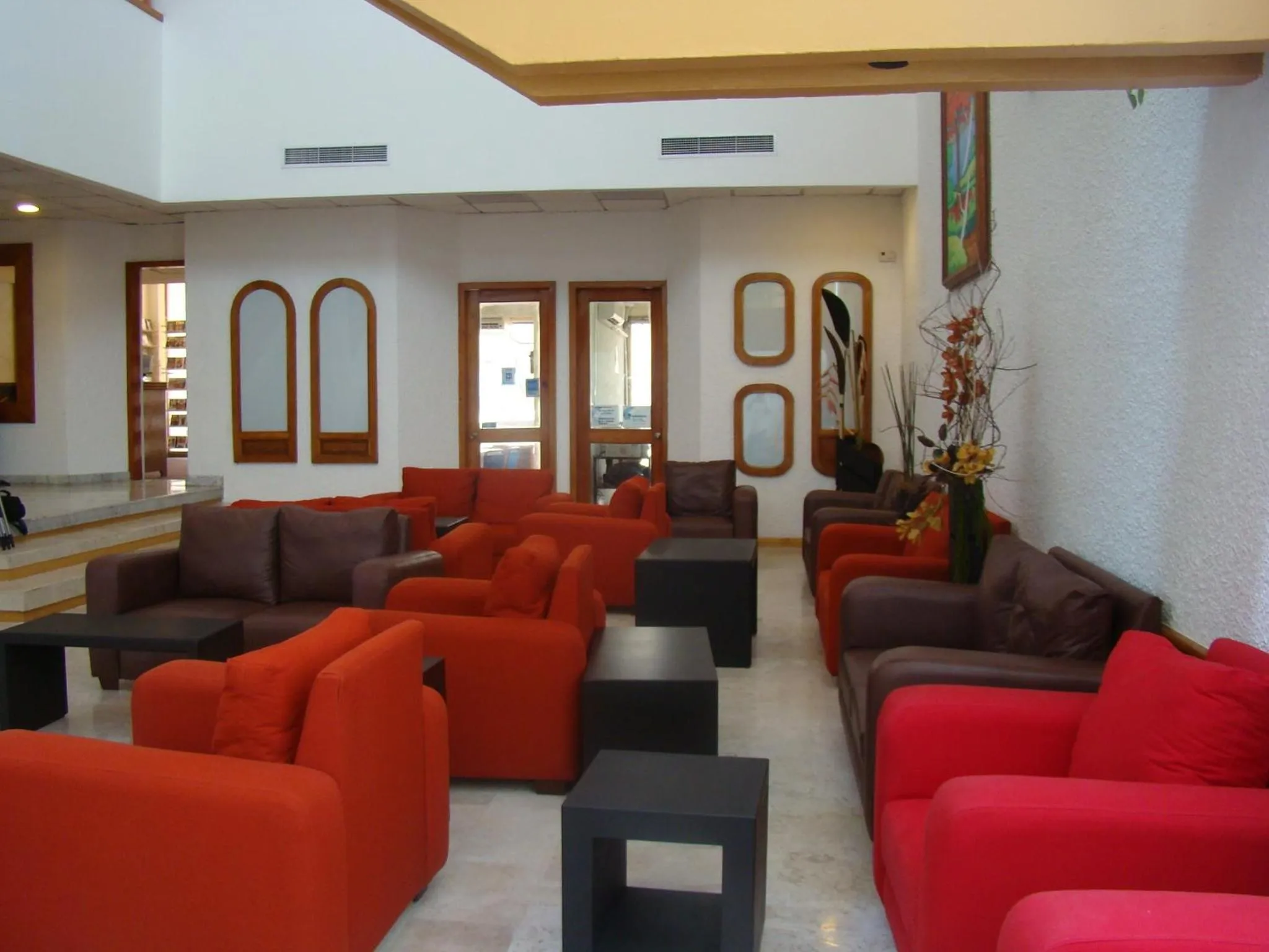 Communal lounge/ TV room in Hotel Enriquez