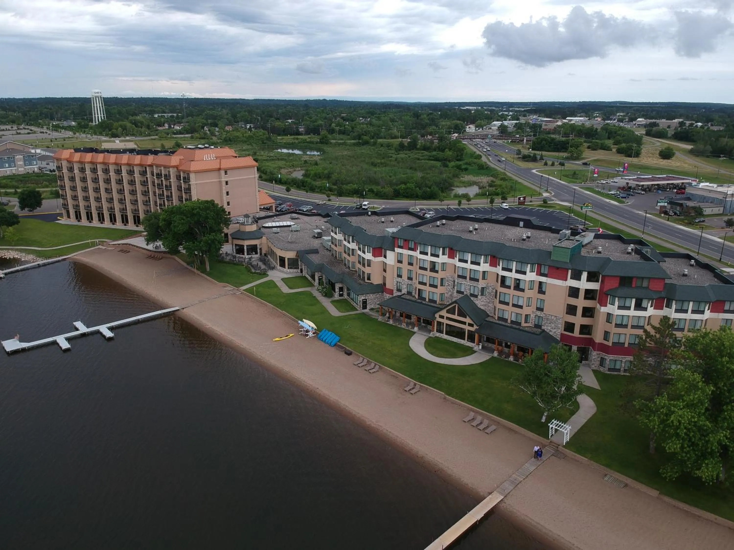 Property building in SouthShore Hotel on Lake Bemidji, Trademark Coll by Wyndham