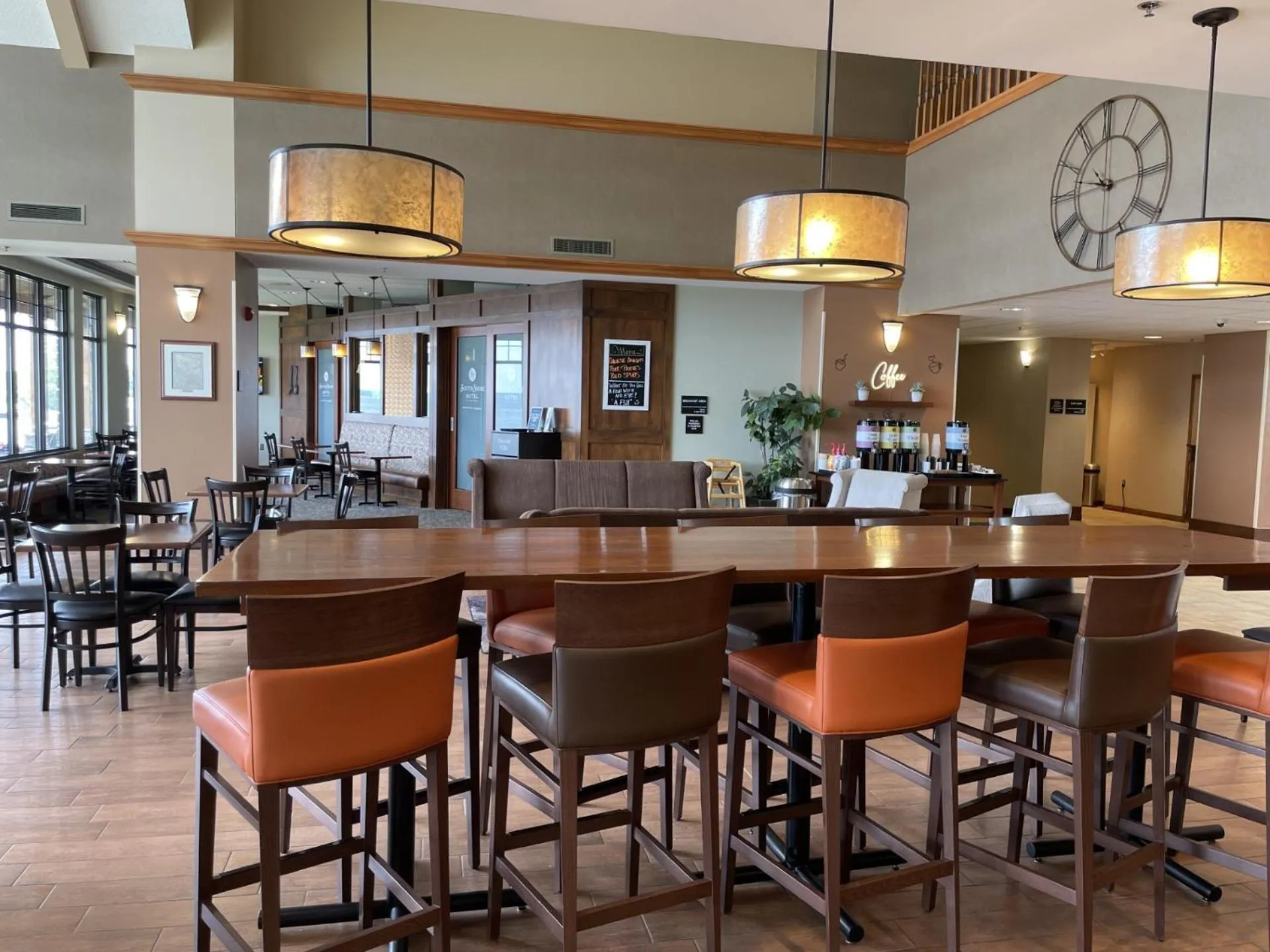 Lobby or reception in SouthShore Hotel on Lake Bemidji, Trademark Coll by Wyndham